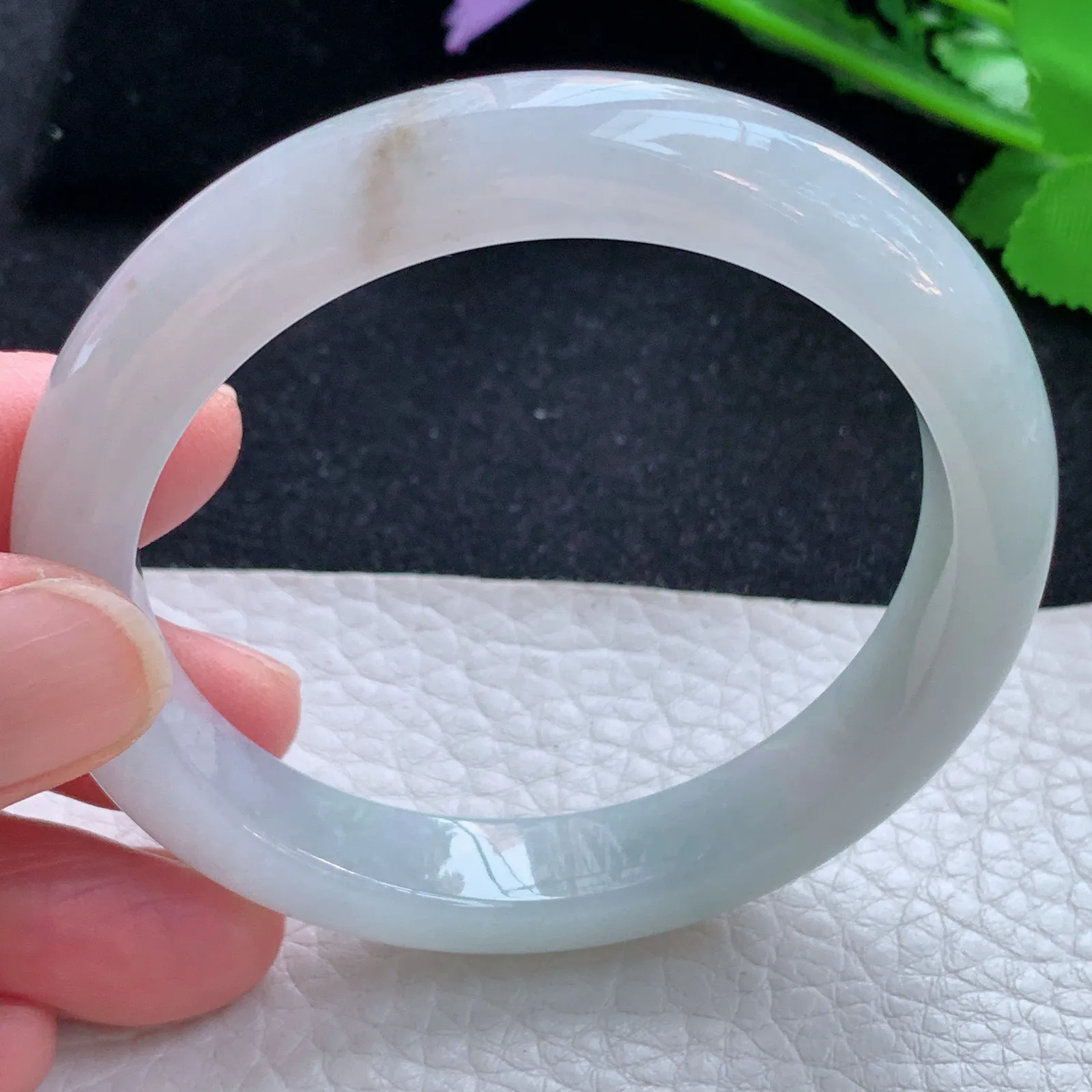 n自然光55*10.5*8平安镯 缅甸翡翠a货玉手镯冰纯清爽宽边玉手环