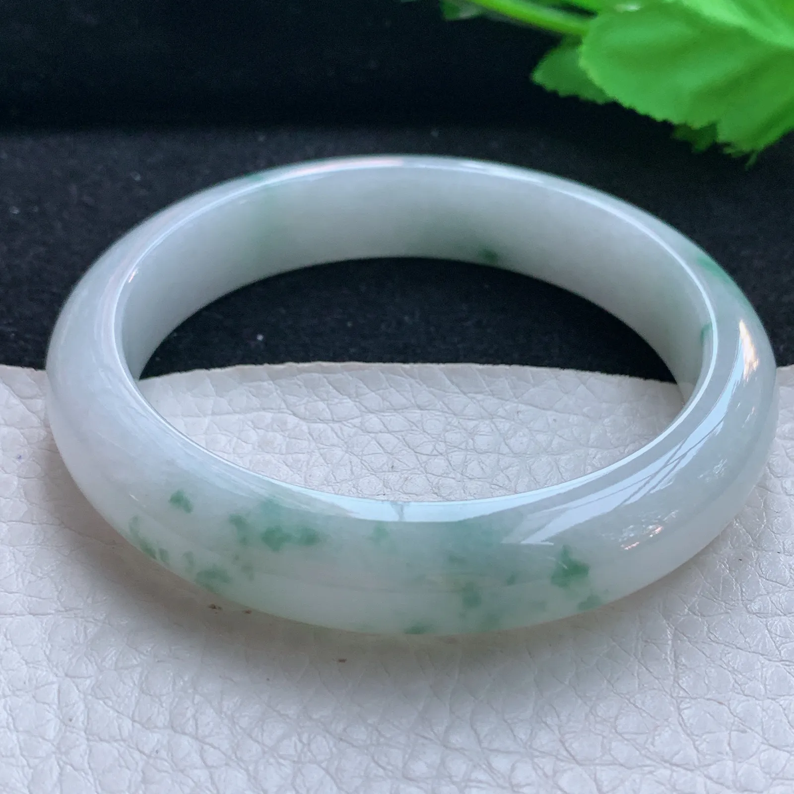 js自然光57*12.5*7.8平安镯 天然缅甸翡翠a货飘花宽边玉镯子 玉手环