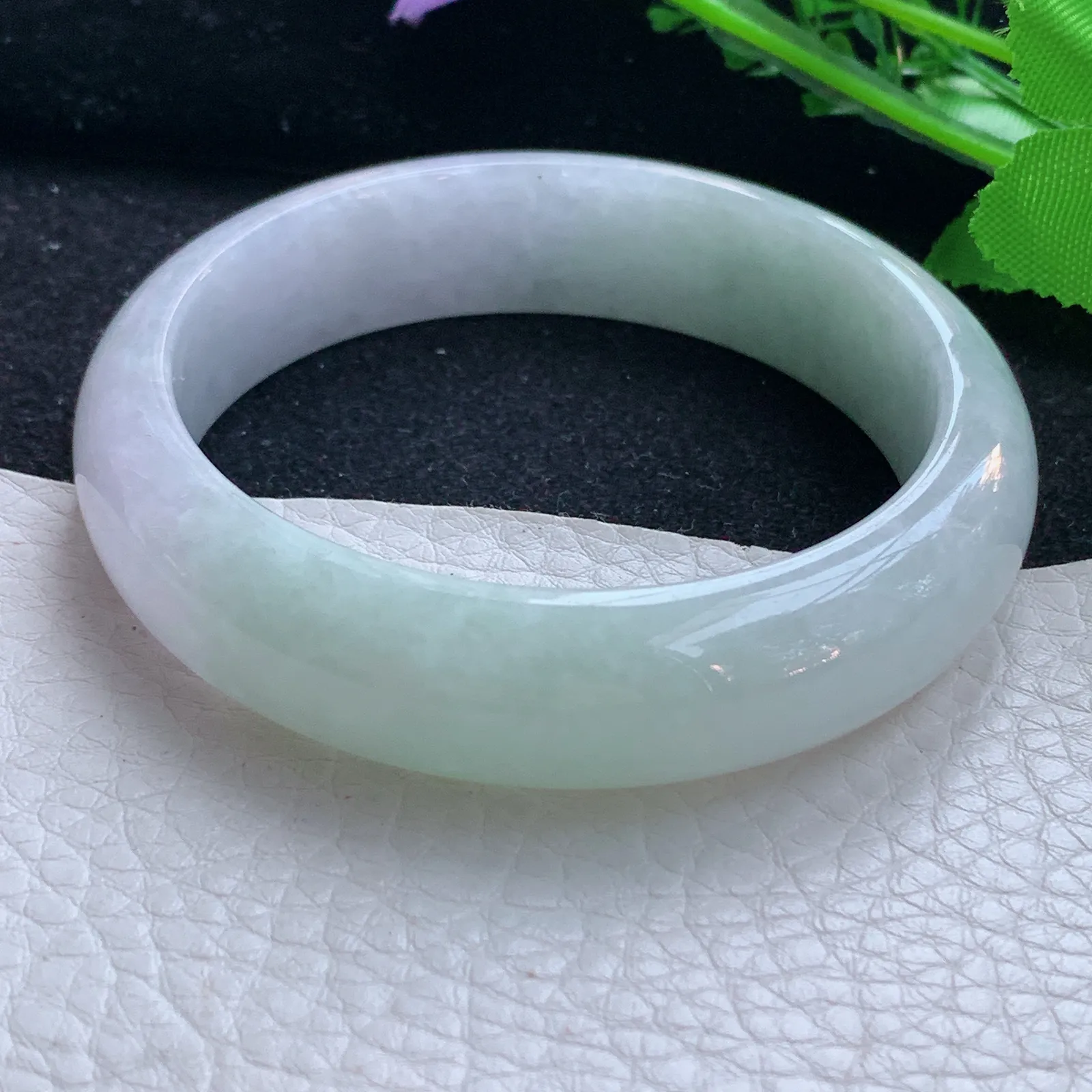 zjf自然光57.5*15*8.2轮胎镯 缅甸翡翠a货玉手镯淡春带彩宽边玉手环