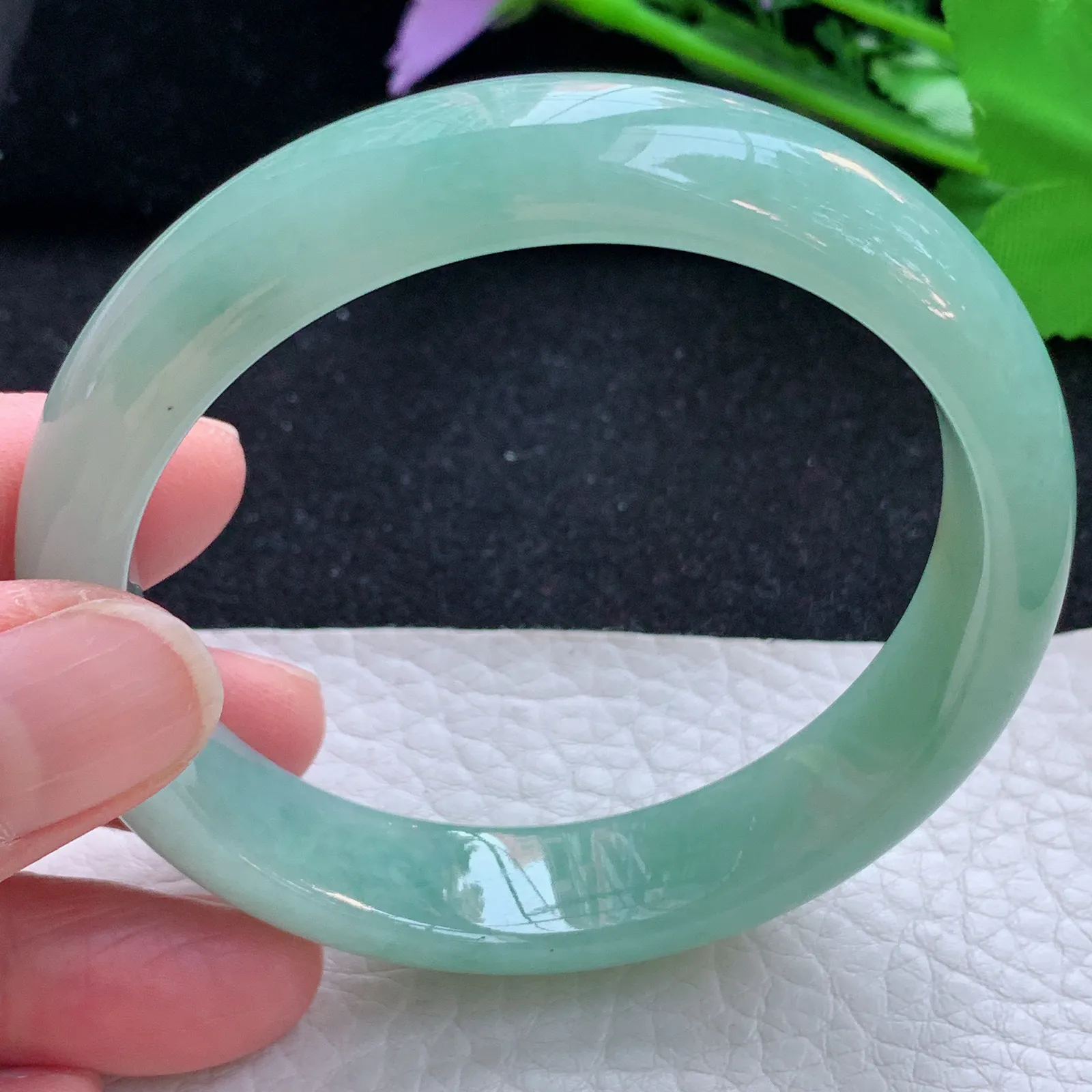 n自然光57*13*7.3平安镯 缅甸翡翠a货玉手镯双彩大气宽边玉手环