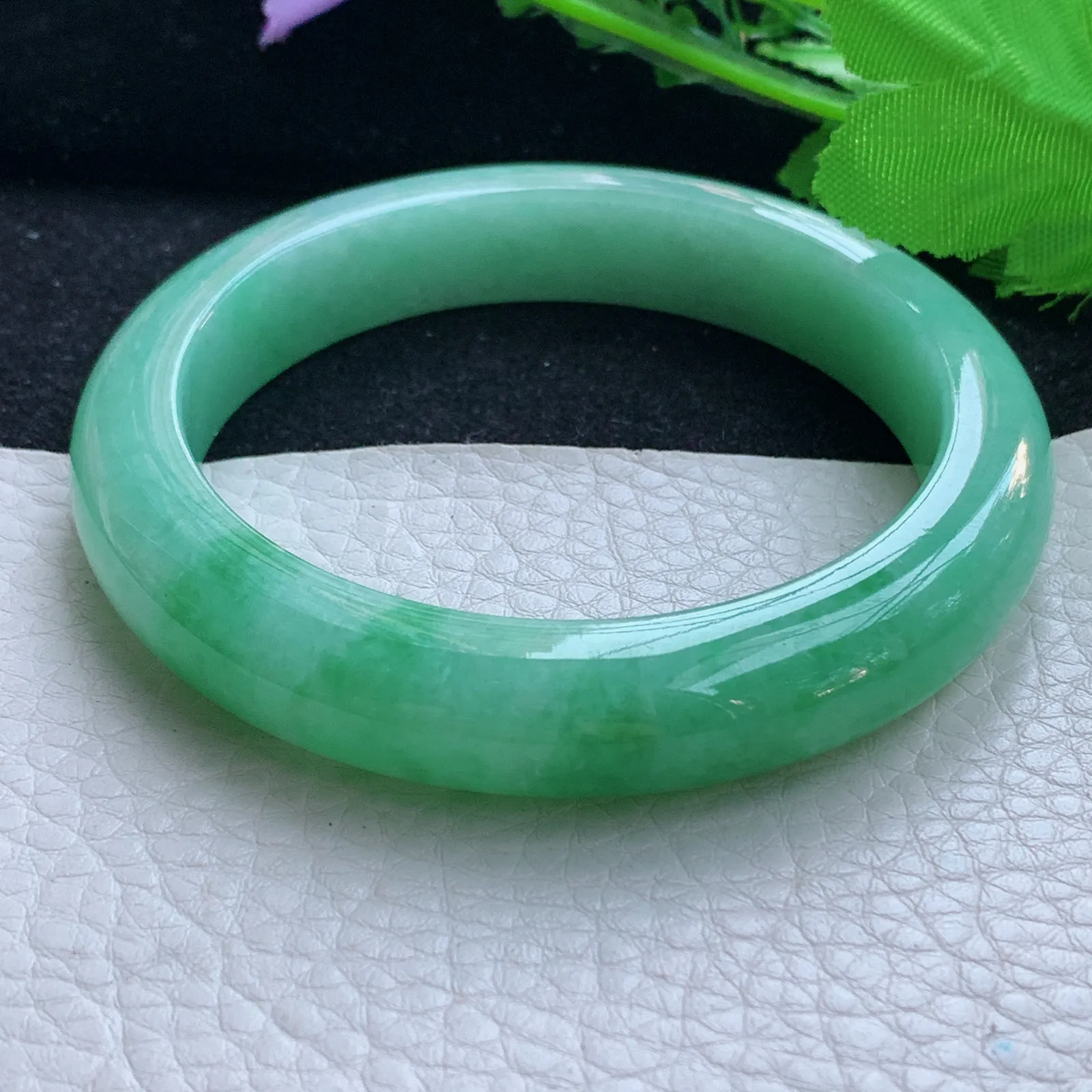 xc大圈口60.5*12.6*9平安镯 缅甸翡翠a货玉手镯满绿厚装宽边玉手环