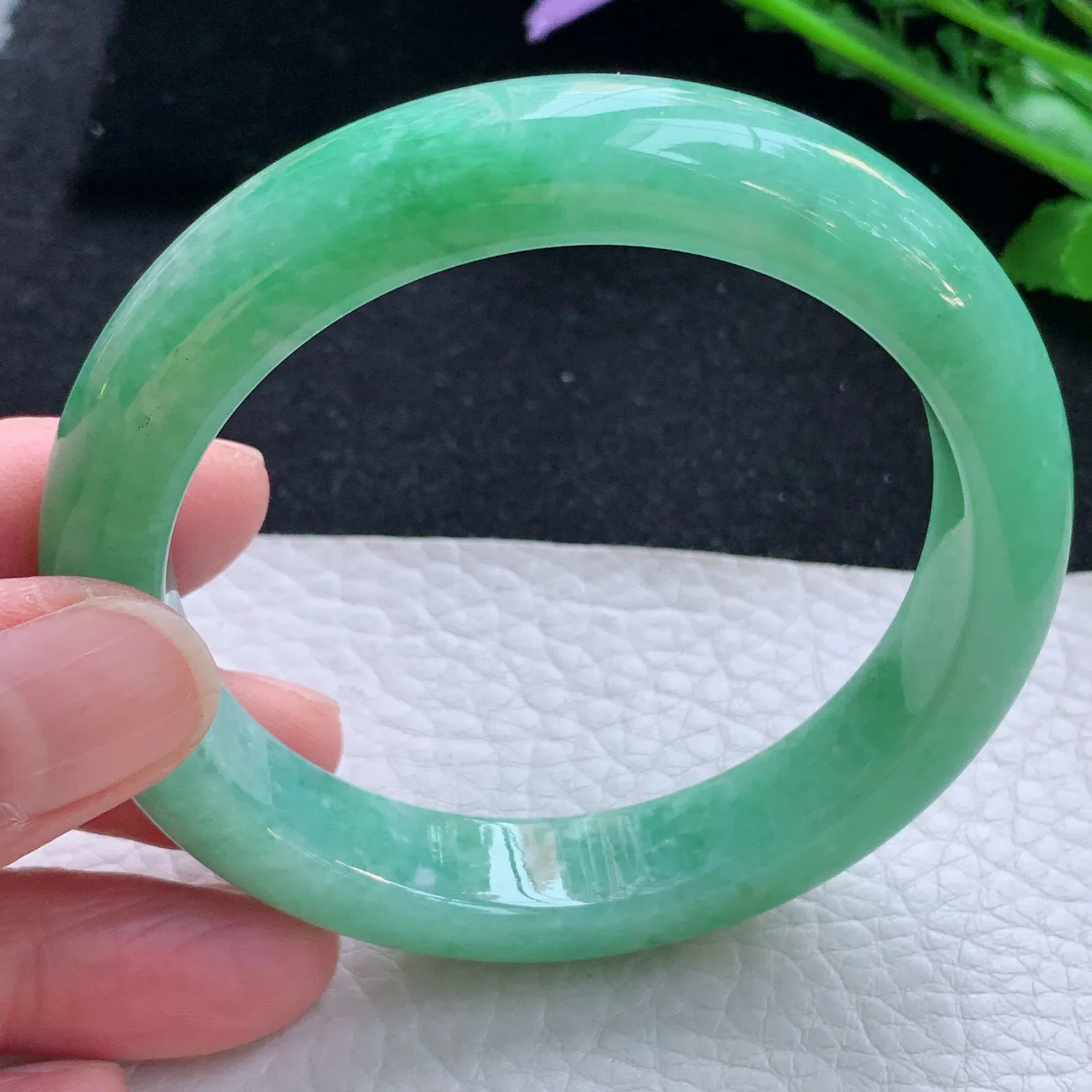 yh自然光56*11.8*8.8平安镯 翡翠a货玉手镯满绿宽边玉手环 美人镯