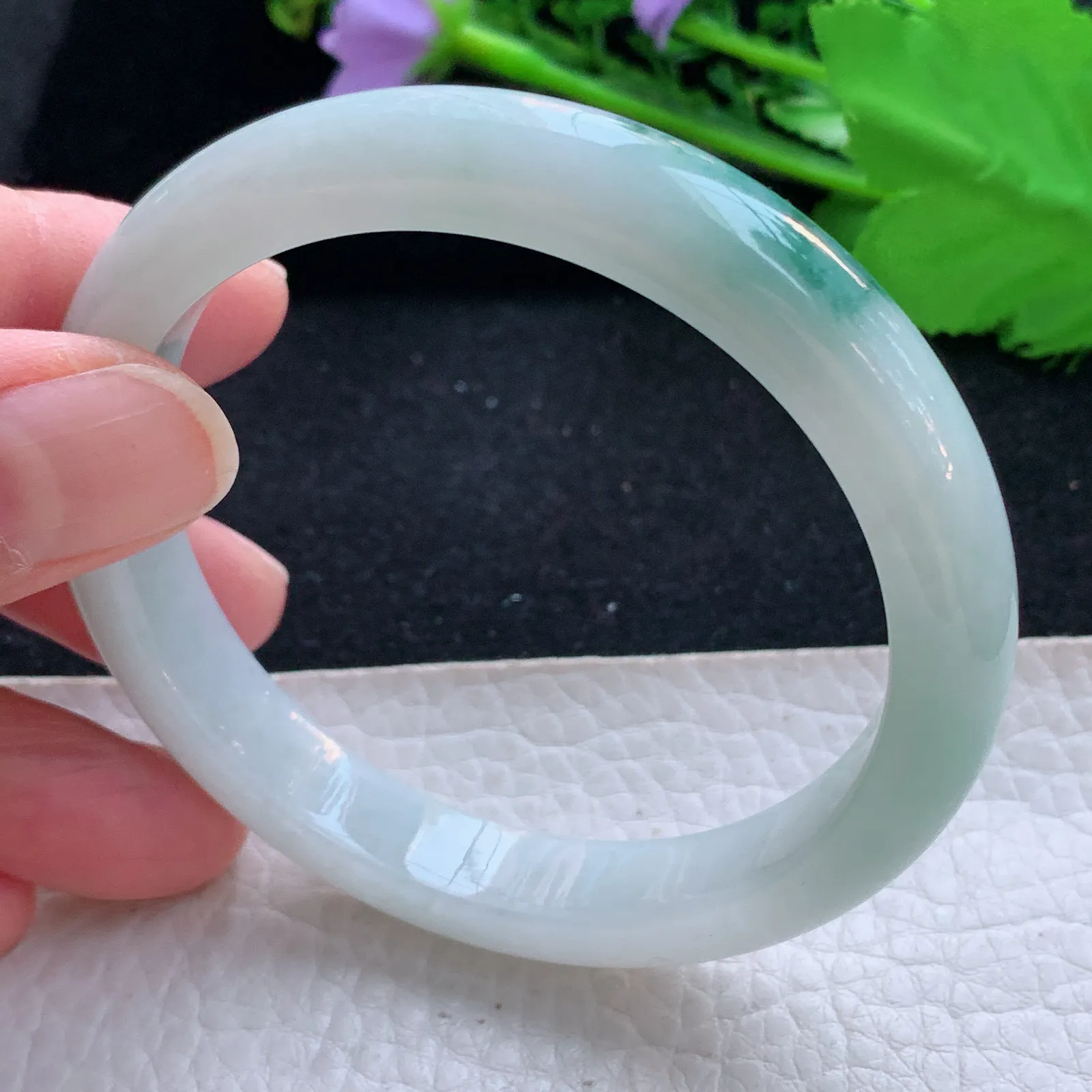 yw5自然光57*10.2*7.5平安镯 缅甸翡翠a货玉手镯飘花秀气宽边玉手环