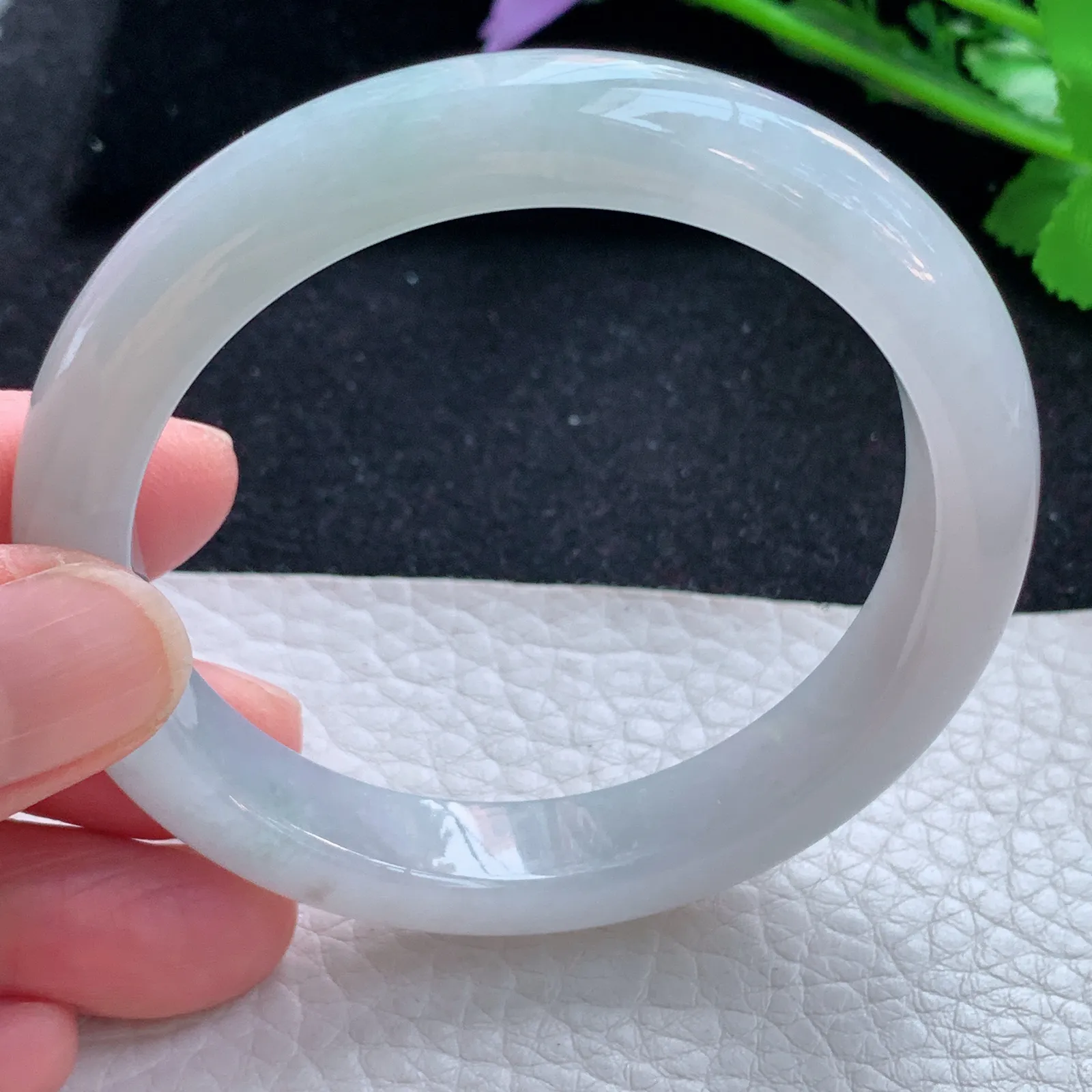 n自然光55*10.5*8平安镯 缅甸翡翠a货玉手镯冰纯清爽宽边玉手环