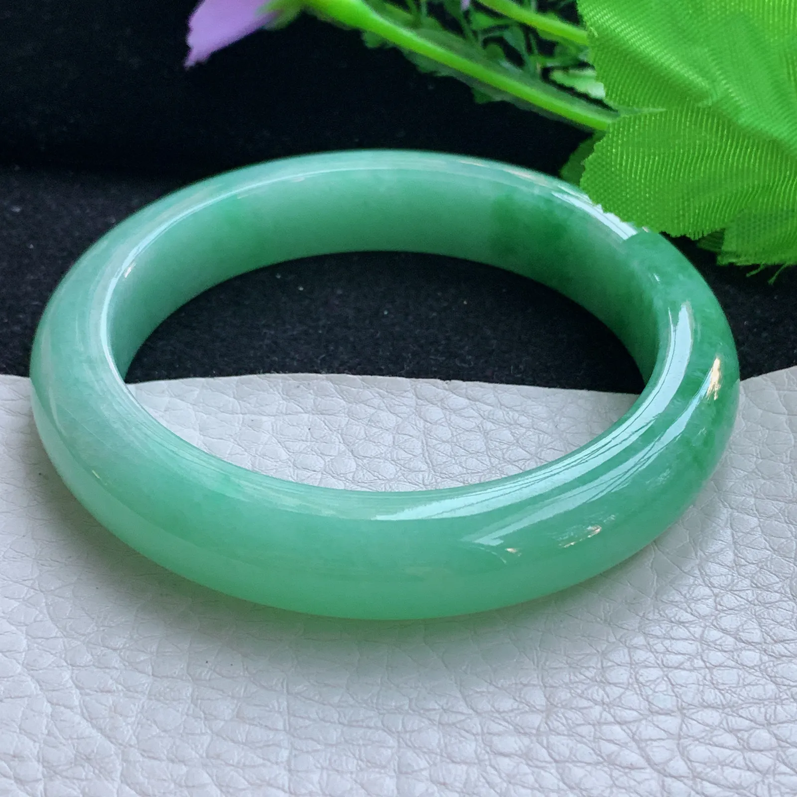 xc大圈口60.5*12.6*9平安镯 缅甸翡翠a货玉手镯满绿厚装宽边玉手环