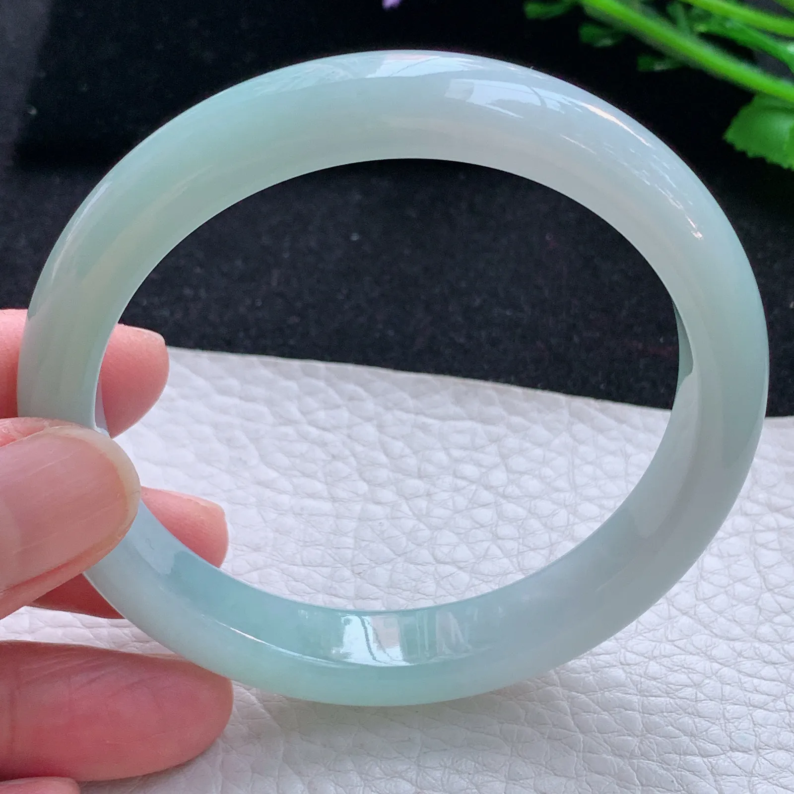 xx自然光59*11*8.2平安镯 缅甸翡翠a货玉手镯冰晴宽边玉手环