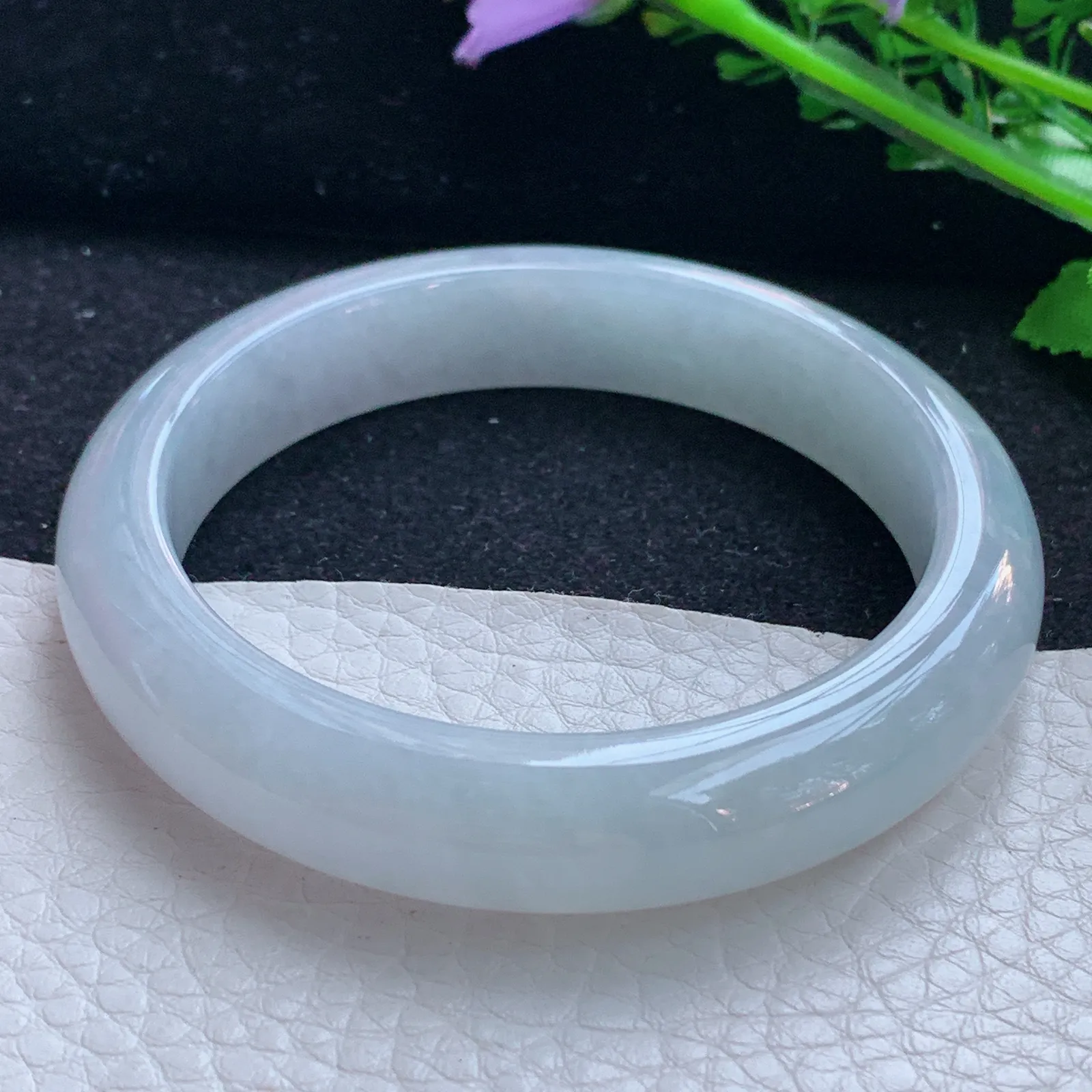 hf自然光55.5*11.8*8.2平安镯 缅甸翡翠a货玉手镯白月光纯纯宽边玉手环