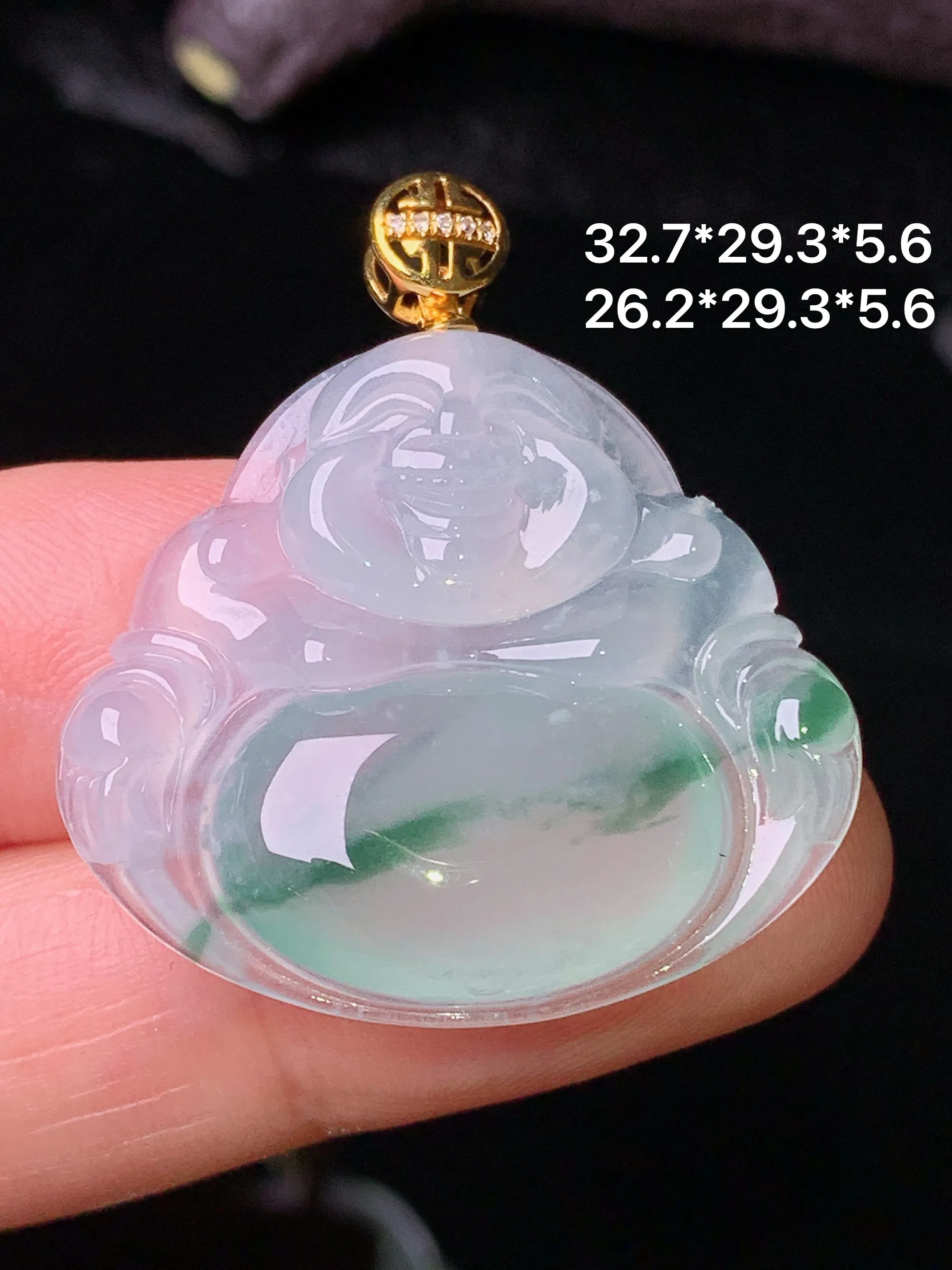 18k金镶嵌冰种飘绿佛公吊坠 玉质细腻 色泽清新艳丽 整体尺寸32.7*29.3*5.6