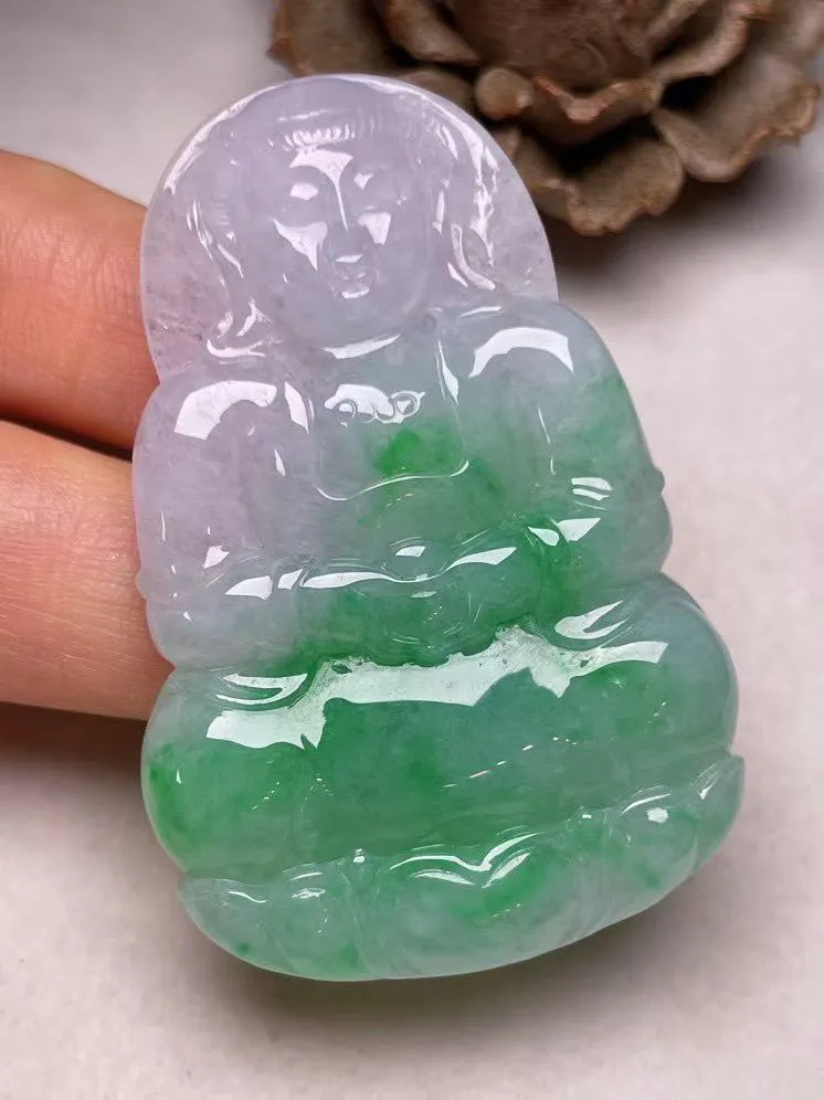 冰糯种飘绿【观音菩萨】吊坠，种水好，玉质细腻 ，卖相好.