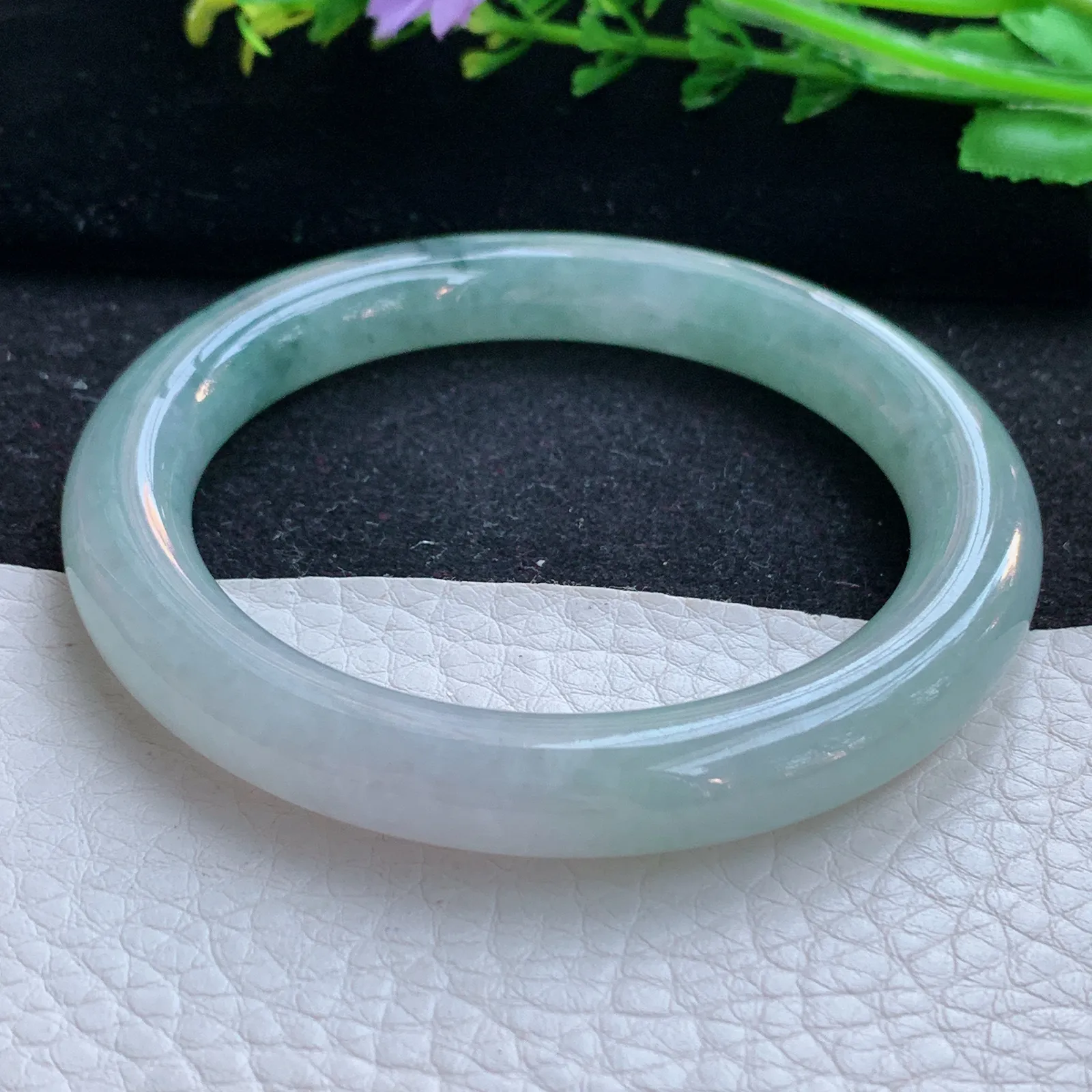 xx自然光55*9.5美人镯 缅甸翡翠a货玉手镯冰飘花圆条玉手环