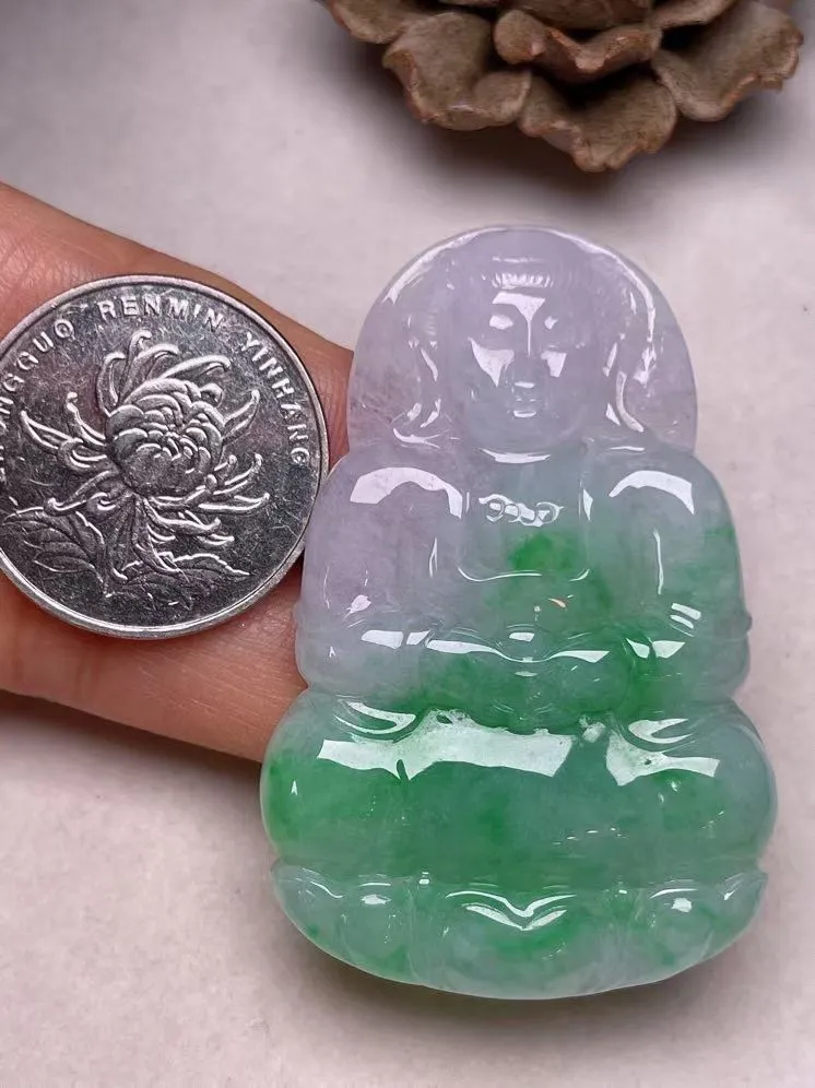 冰糯种飘绿【观音菩萨】吊坠，种水好，玉质细腻 ，卖相好.