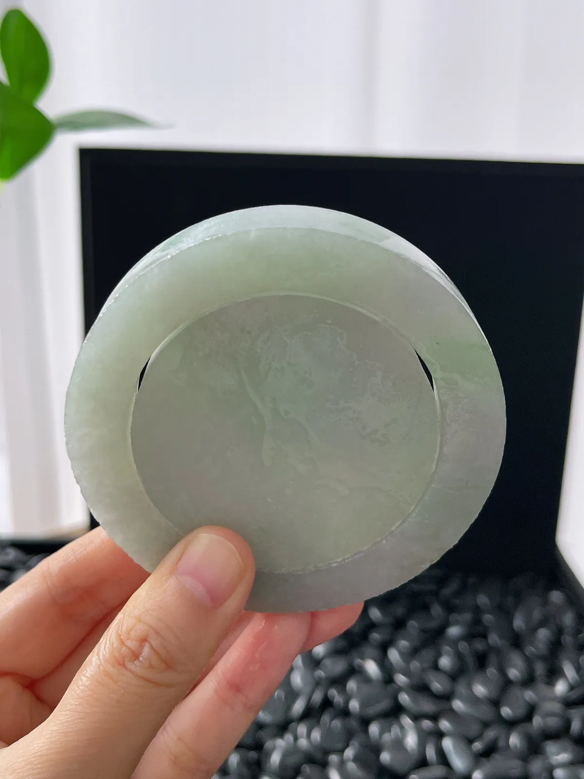 翡翠镯饼，⭕️正圈最大做57，圆条最大做53；最小做53.3