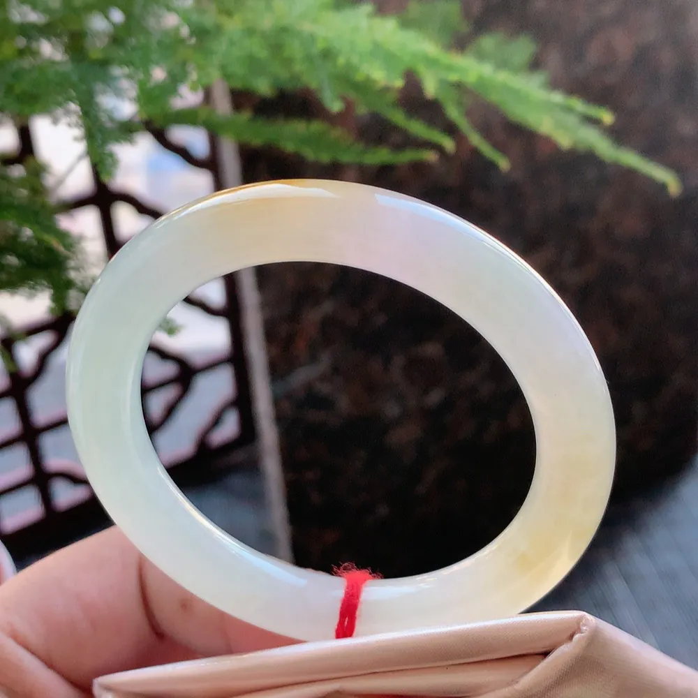 圆条冰三彩 无瑕 尺寸:52.1/9.5 种色兼备