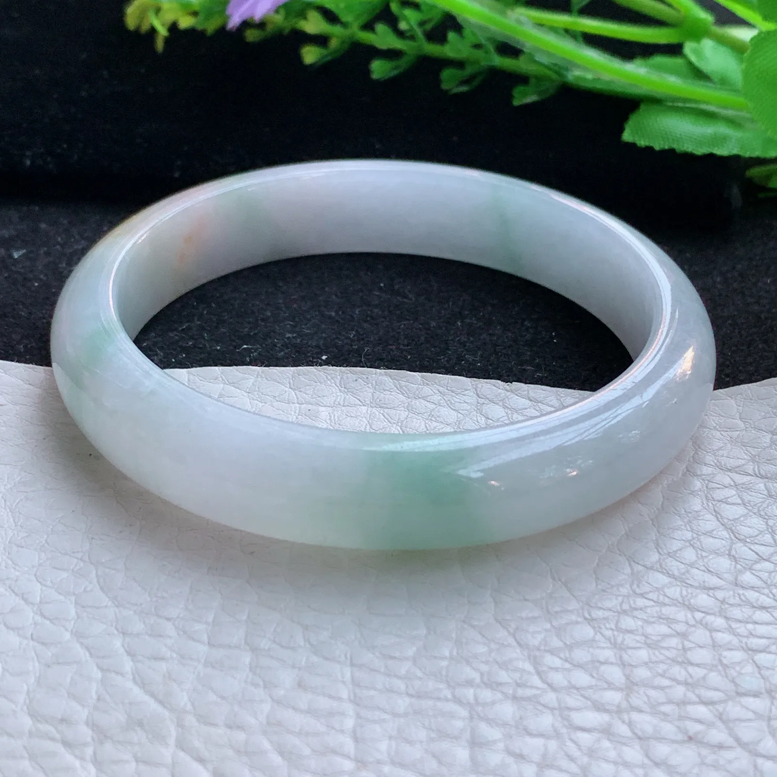 xc自然光58*12*7.6平安镯 缅甸翡翠a货玉手镯三彩秀气宽边玉手环