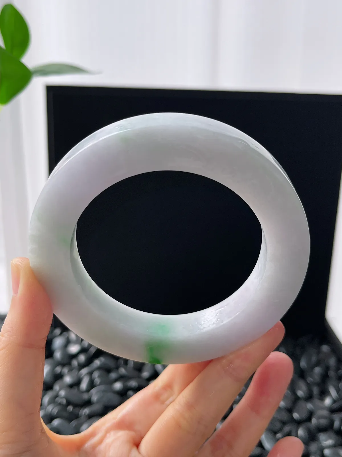 翡翠镯饼，⭕️正圈最大做70，圆条最大做66；最小做60.7