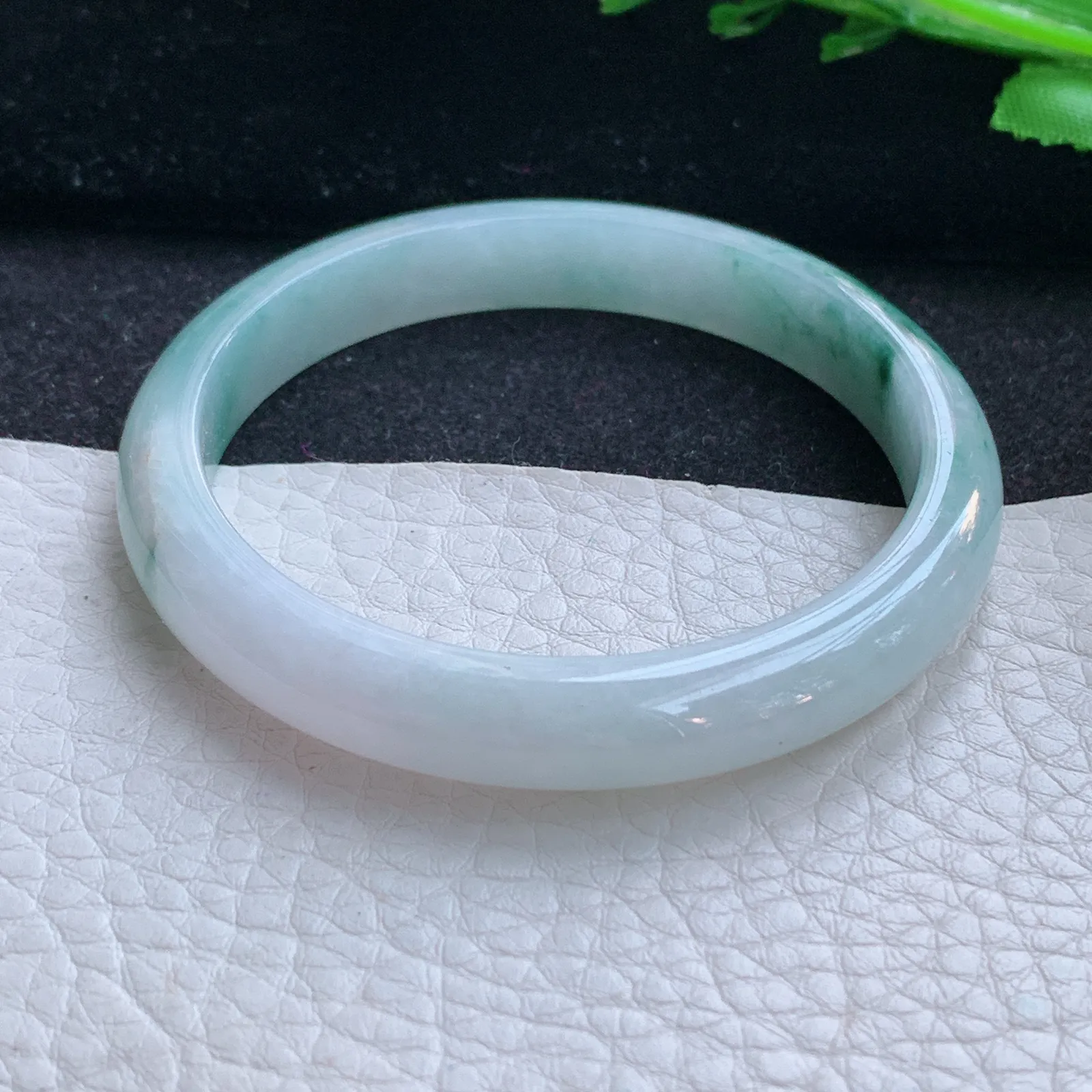 js小圈口52*9*6.2平安镯 缅甸翡翠a货玉手镯冰飘花秀气宽边玉手环