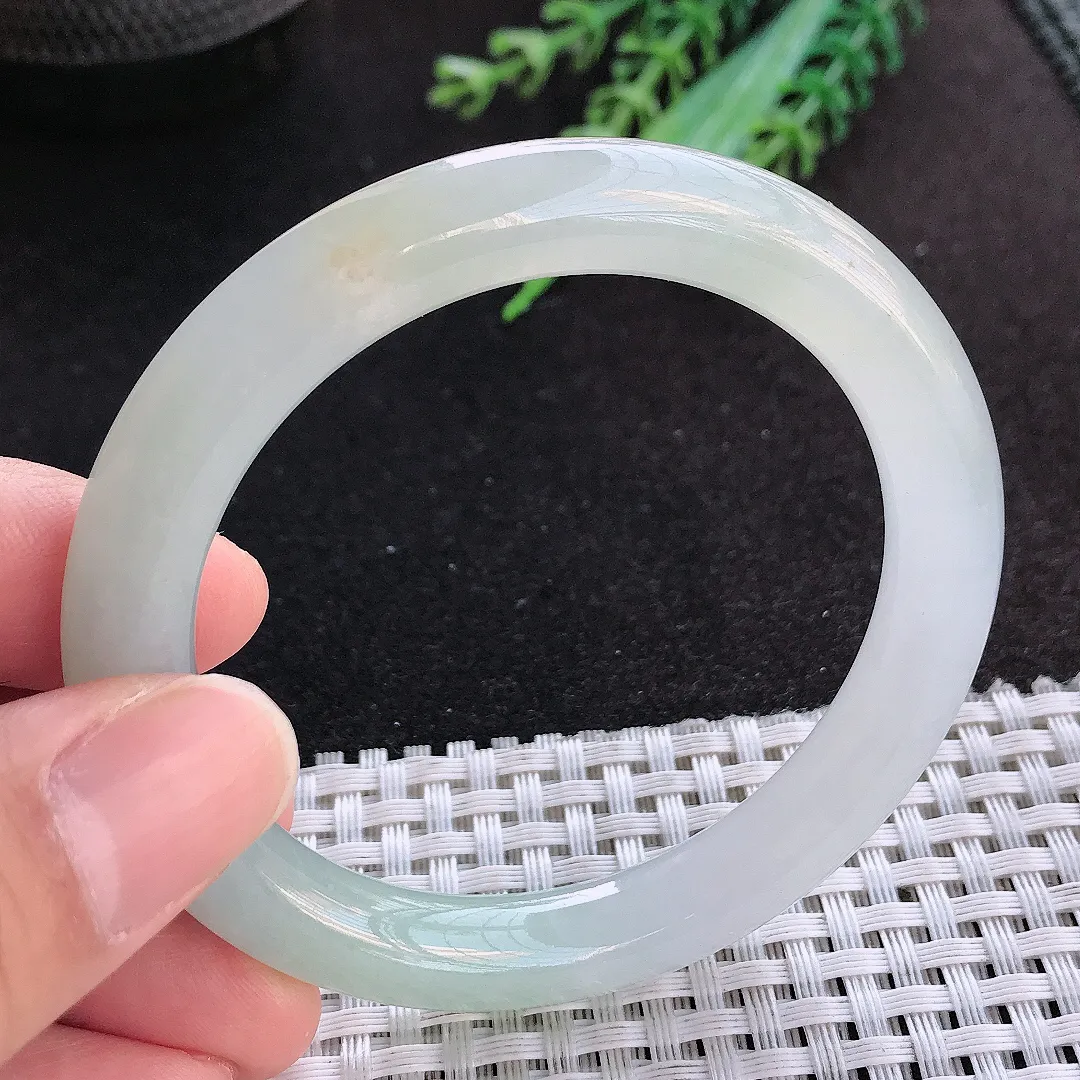 天然a货翡翠53/9老坑冰胶水灵冰晴圆条手镯玉手镯