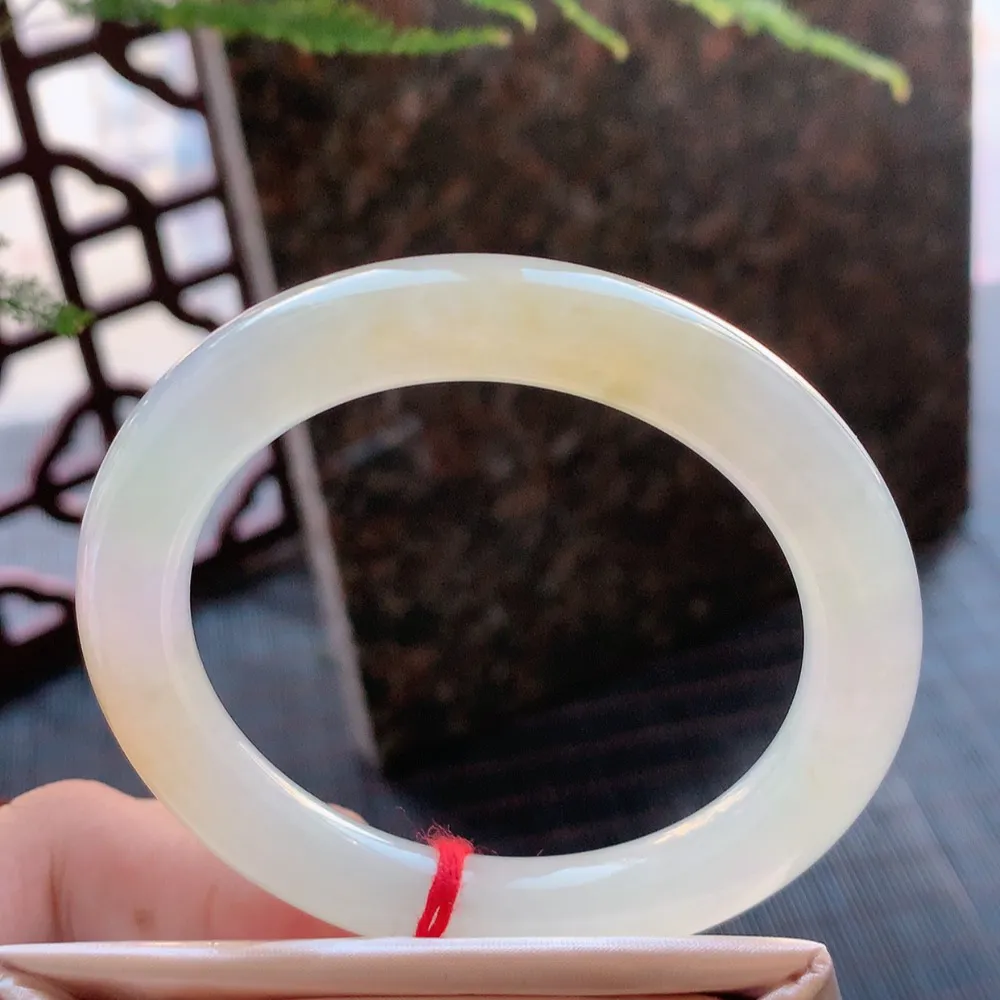 圆条冰三彩 无瑕 尺寸:52.1/9.5 种色兼备