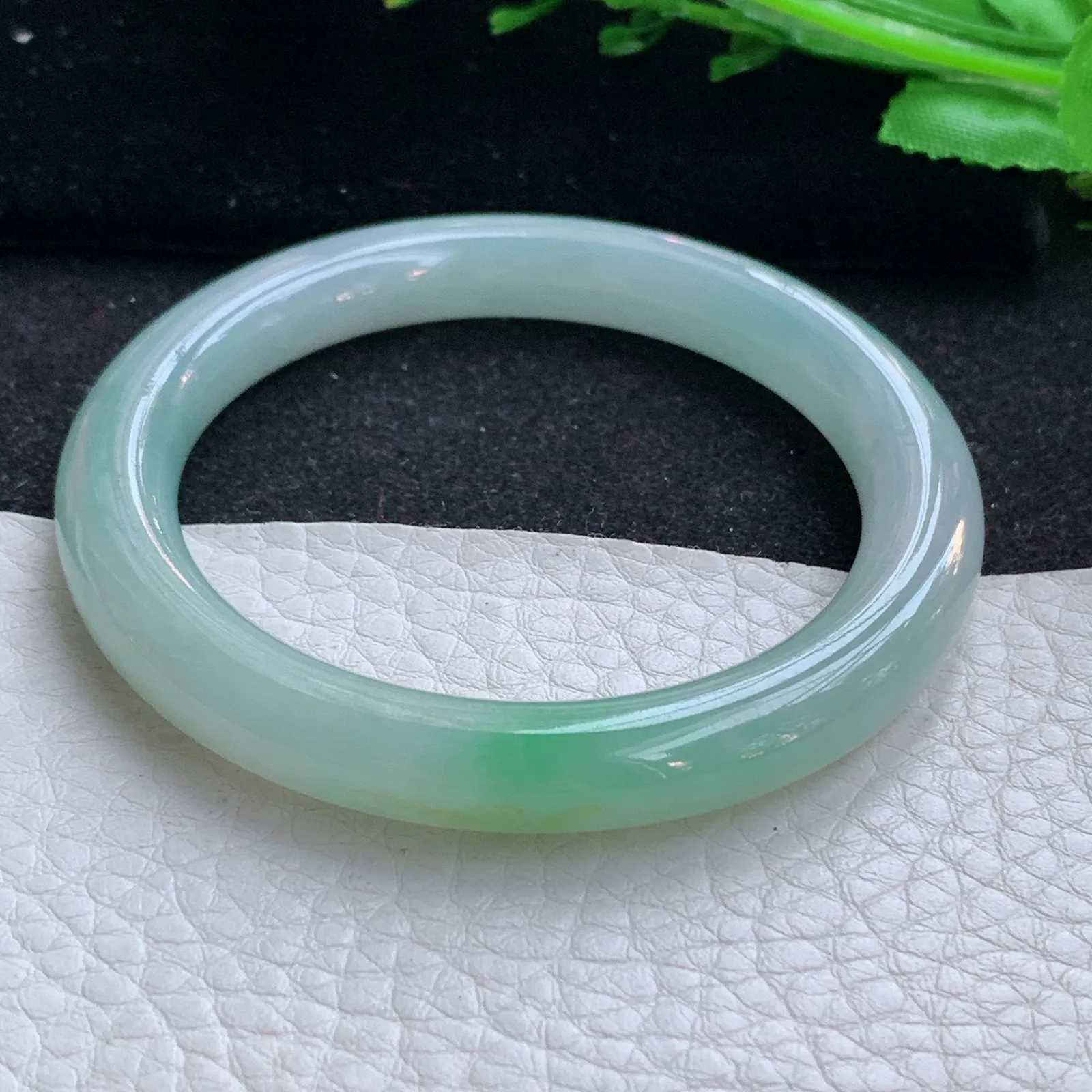 faa小圈口52.8*8.5叮当镯 缅甸翡翠a货玉手镯飘绿清新圆条玉手环 美人镯