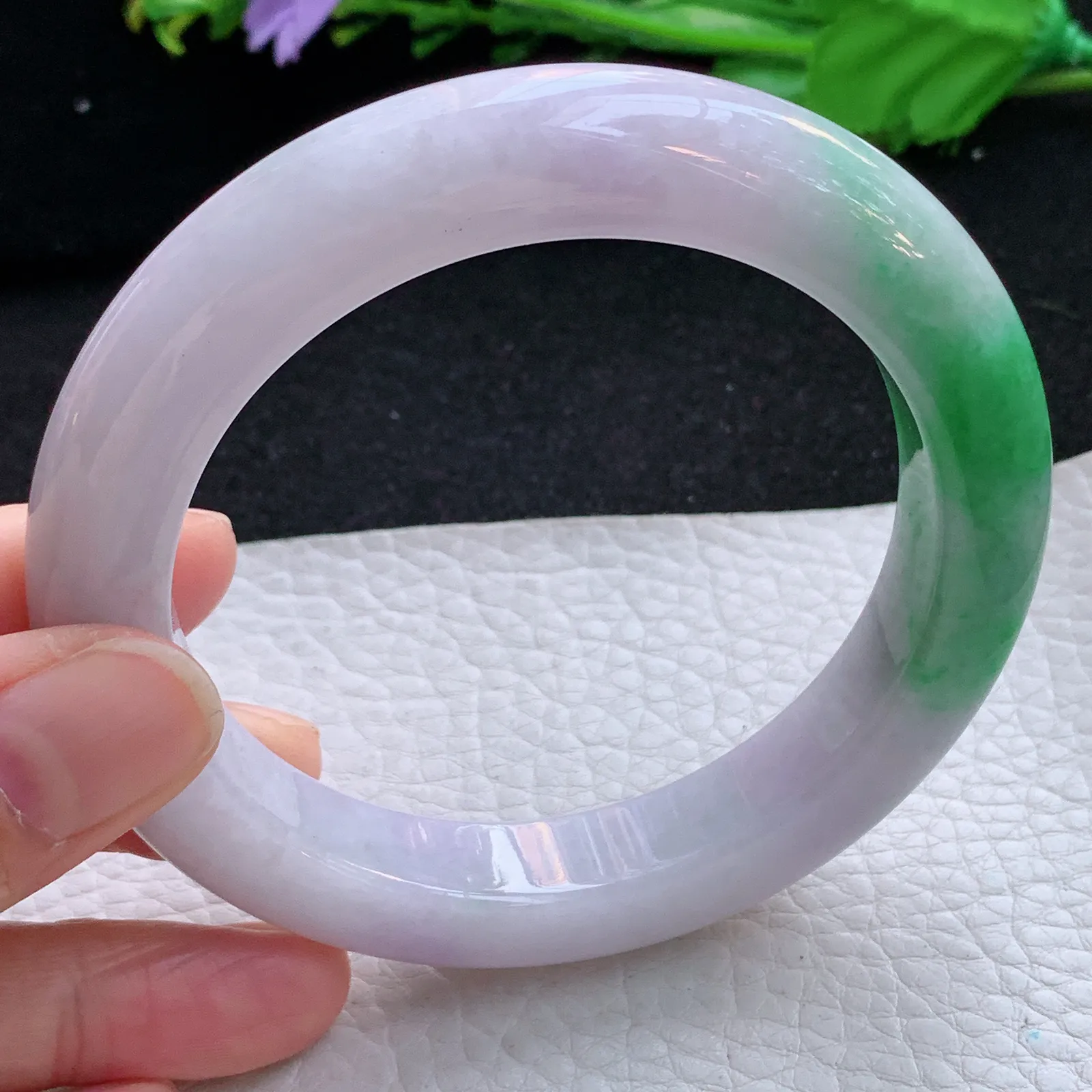 ss大圈口61*12*11平安镯 缅甸翡翠a货玉手镯飘绿厚装宽边玉手环 美人镯