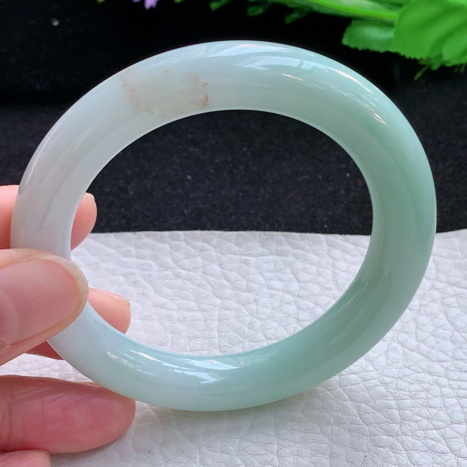 ss自然光54.5*10.9美人镯 缅甸翡翠a货玉手镯清新圆条玉手环 叮当镯