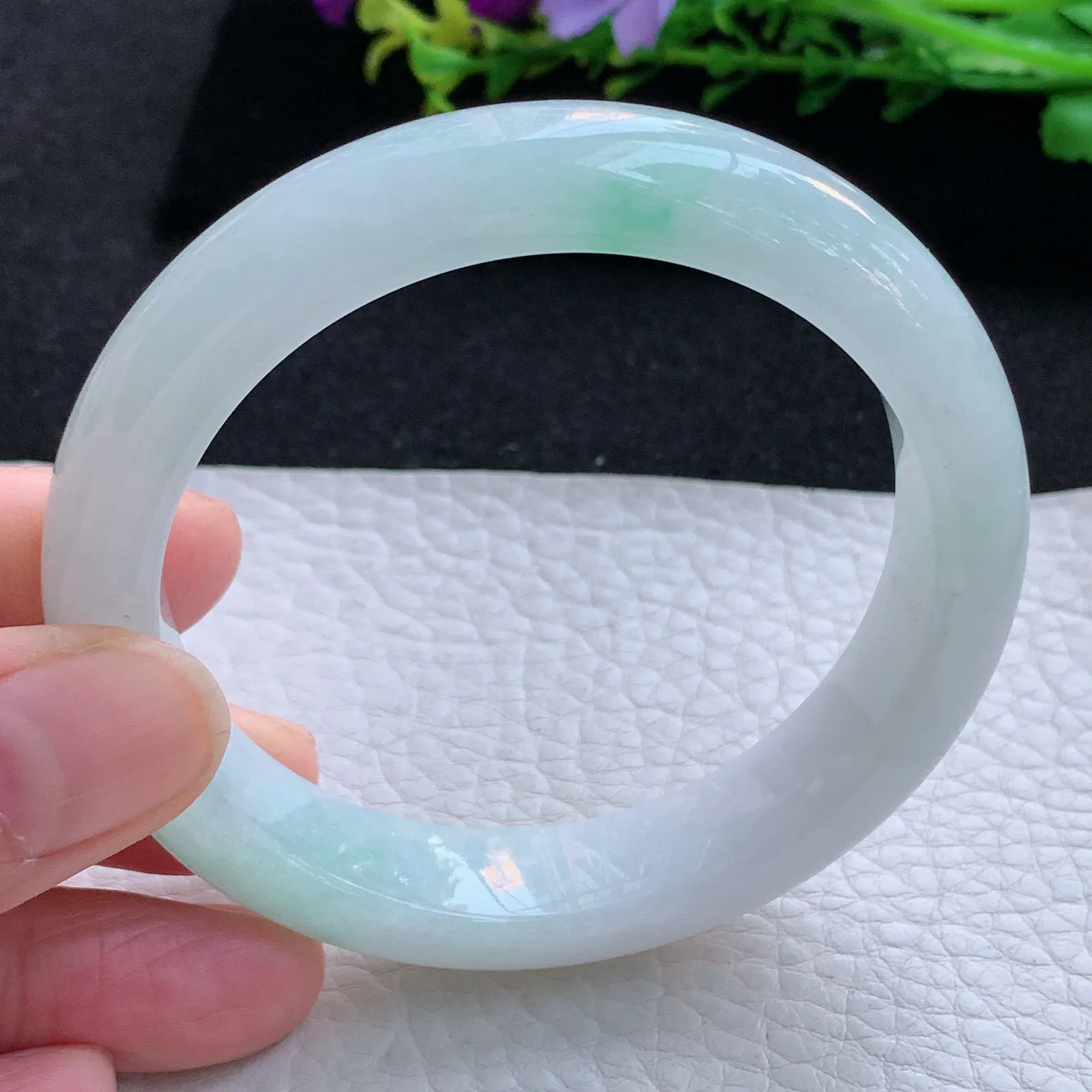 ay自然光56.5*12.8*8.5平安镯 缅甸翡翠a货玉手镯清新宽边玉手环