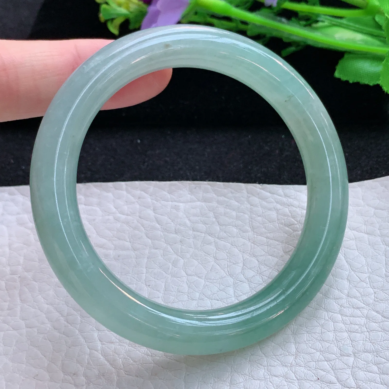 xc自然光54*9.6叮当镯 缅甸翡翠a货玉手镯冰晴秀气圆条玉手环