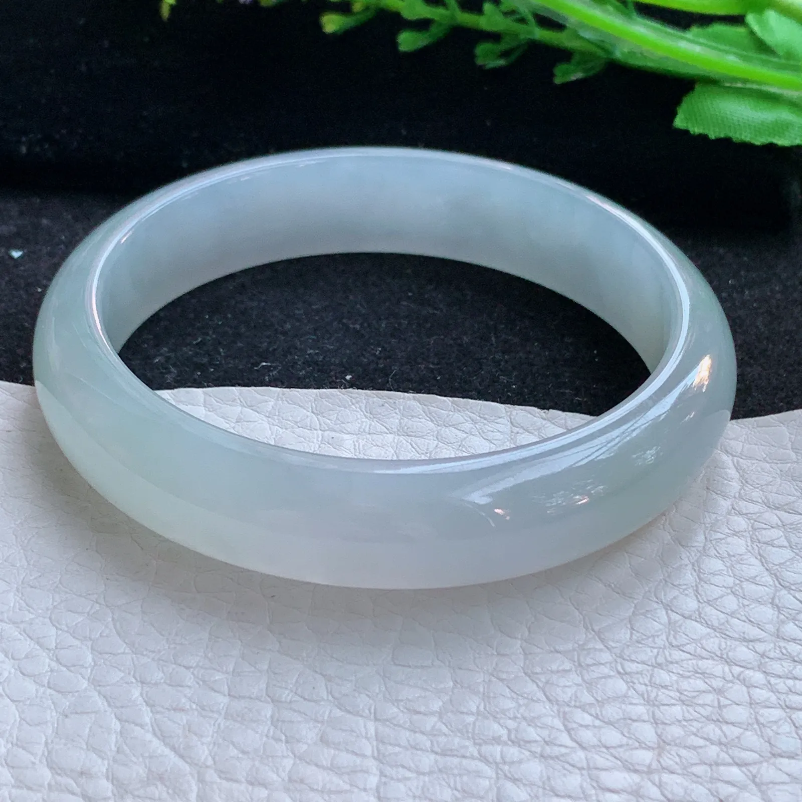 xc自然光58.6*13.6*7.3平安镯 缅甸翡翠a货玉手镯冰透宽边玉手环