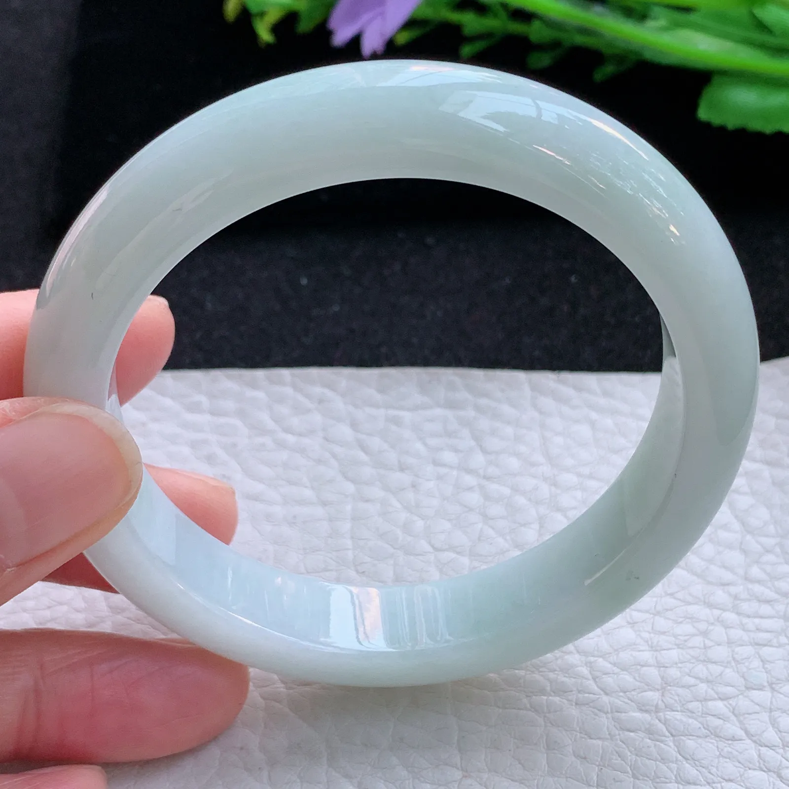 hy自然光57.5*12.3*8.5平安镯 缅甸翡翠a货玉手镯浅绿宽边玉手环