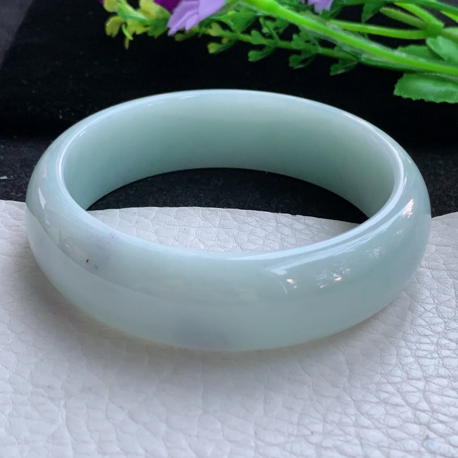 hy大圈口61.5*18.5*7.6轮胎镯 缅甸翡翠a货玉手镯浅绿大气宽边玉手环