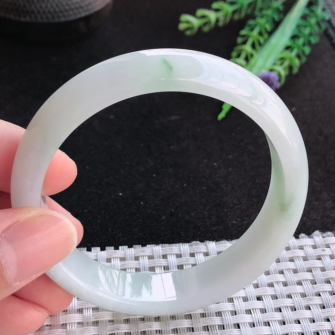 天然a货翡翠58/13.3/7.5老坑冰润飘花手镯宽边玉手镯