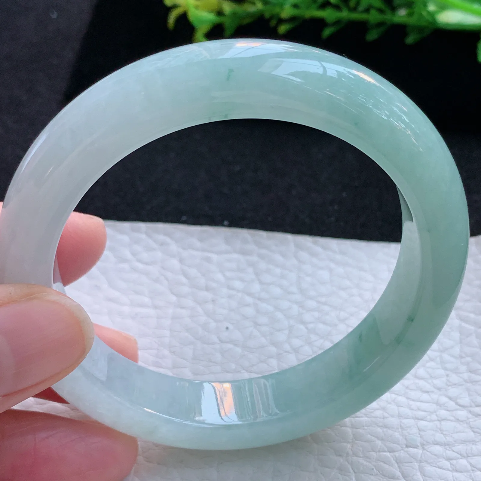 r自然光57*12.5*8.8平安镯 缅甸翡翠a货玉手镯冰胶清新宽边玉手环 美人镯