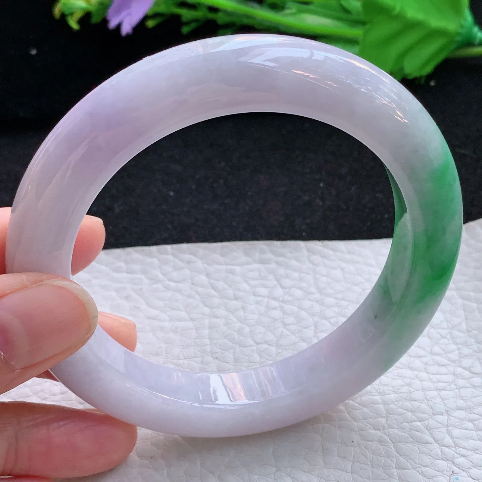 ss大圈口61*12*11平安镯 缅甸翡翠a货玉手镯飘绿厚装宽边玉手环 美人镯