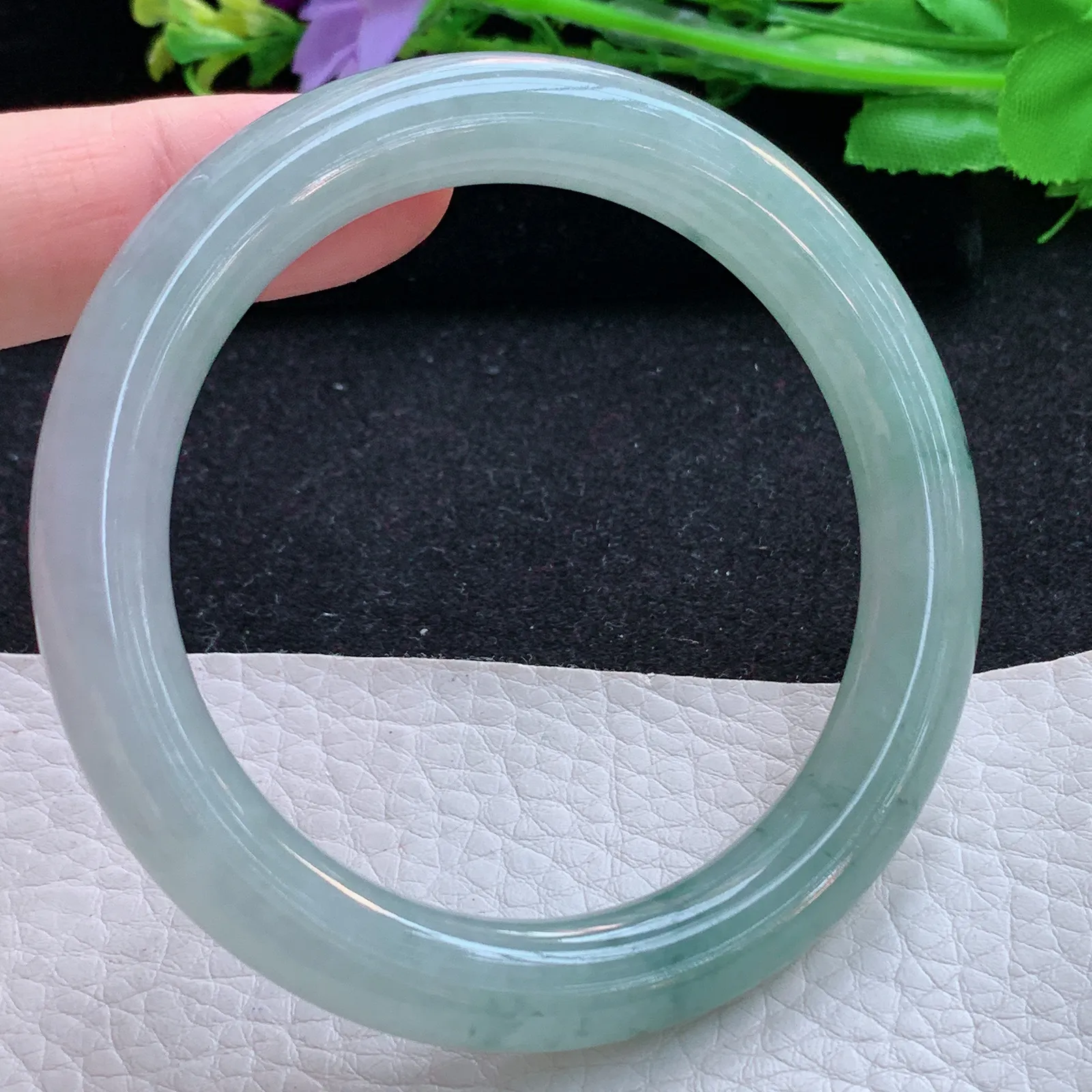 xx自然光55*9.5美人镯 缅甸翡翠a货玉手镯冰飘花圆条玉手环