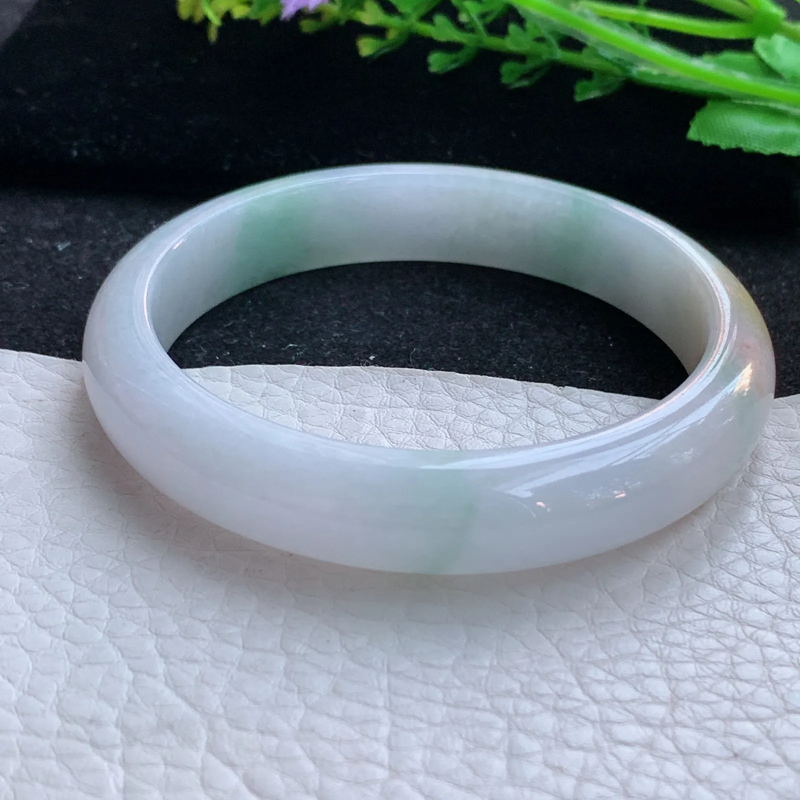 xc自然光58*12*7.6平安镯 缅甸翡翠a货玉手镯三彩秀气宽边玉手环