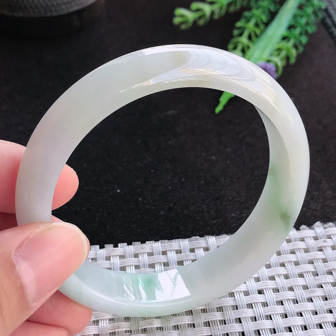 天然a货翡翠58/13.3/7.5老坑冰润飘花手镯宽边玉手镯