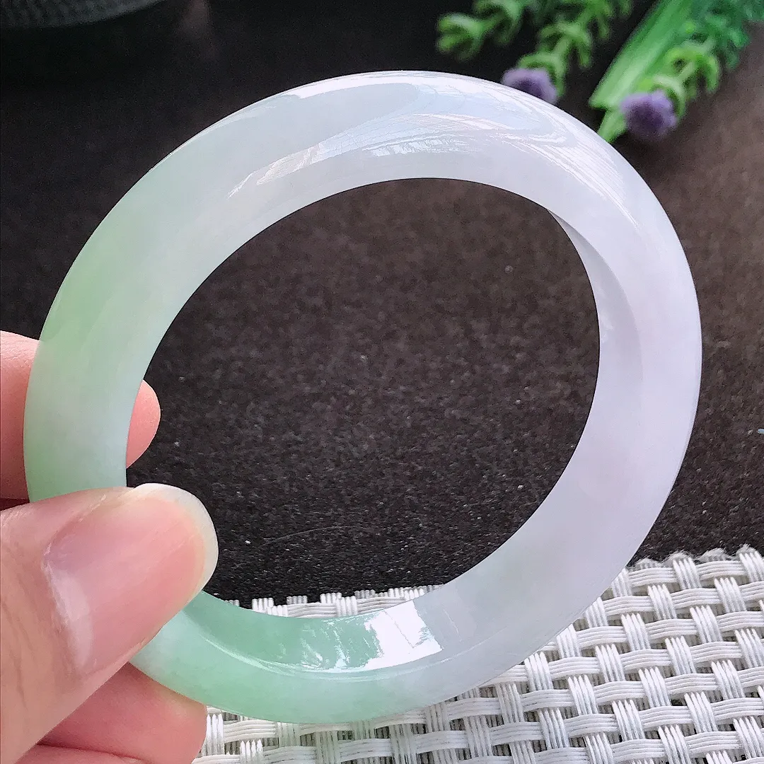 天然a货翡翠54/12/8.8老坑冰胶春带彩手镯宽边玉手镯