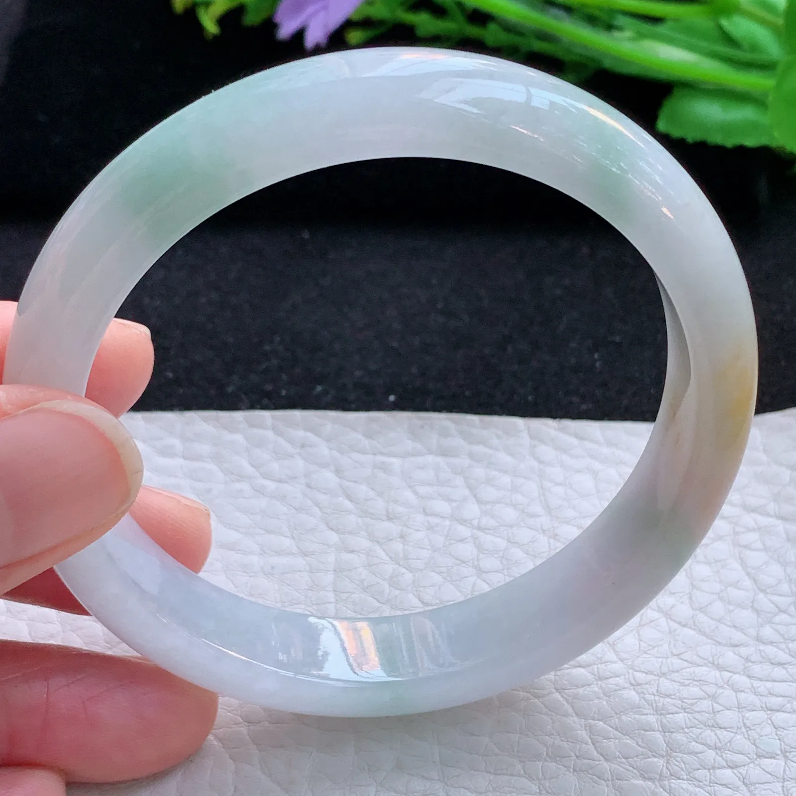 xc自然光58*12*7.6平安镯 缅甸翡翠a货玉手镯三彩秀气宽边玉手环