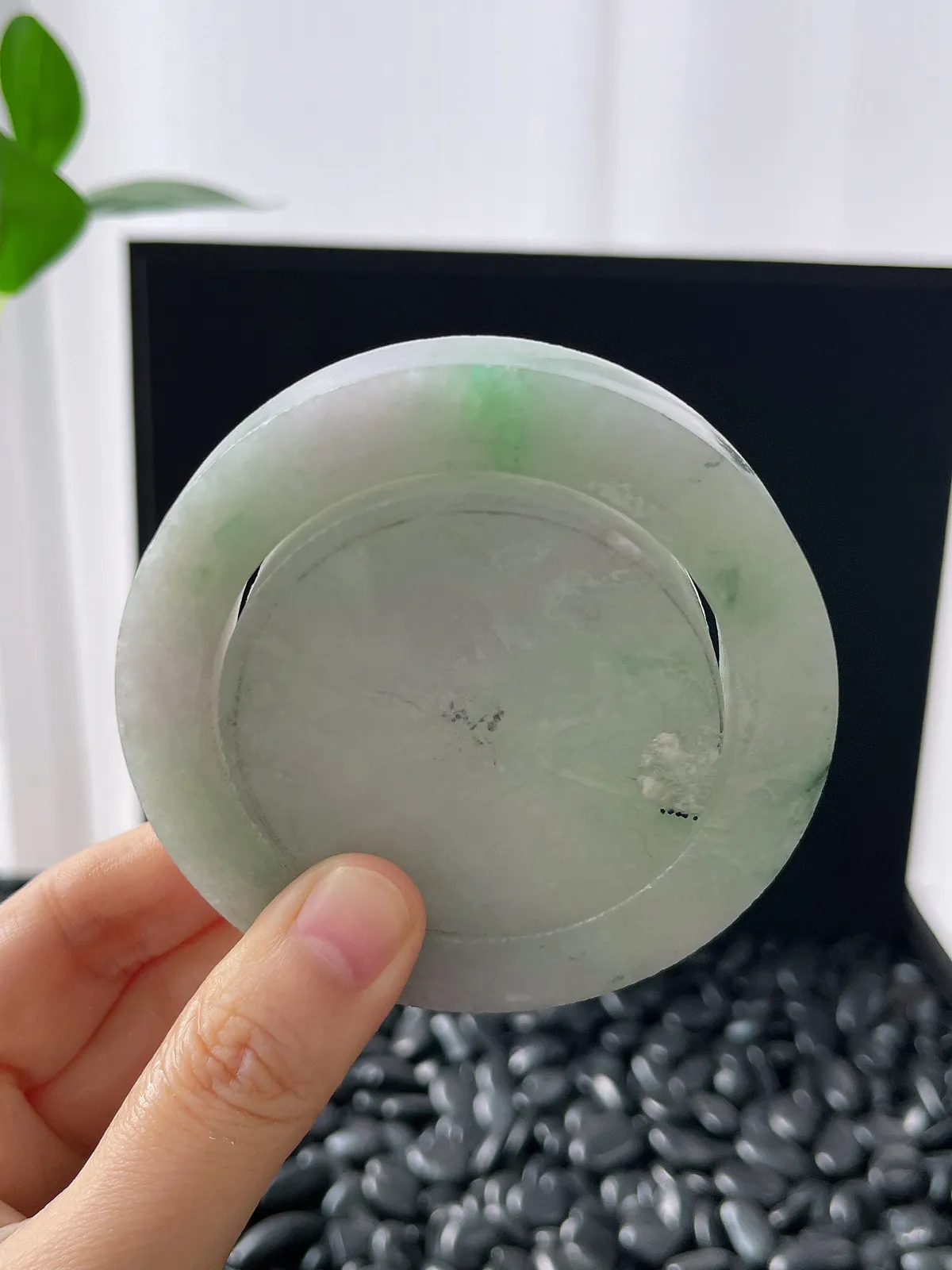 翡翠镯饼，⭕️正圈最大做57，圆条最大做53；最小做53.3