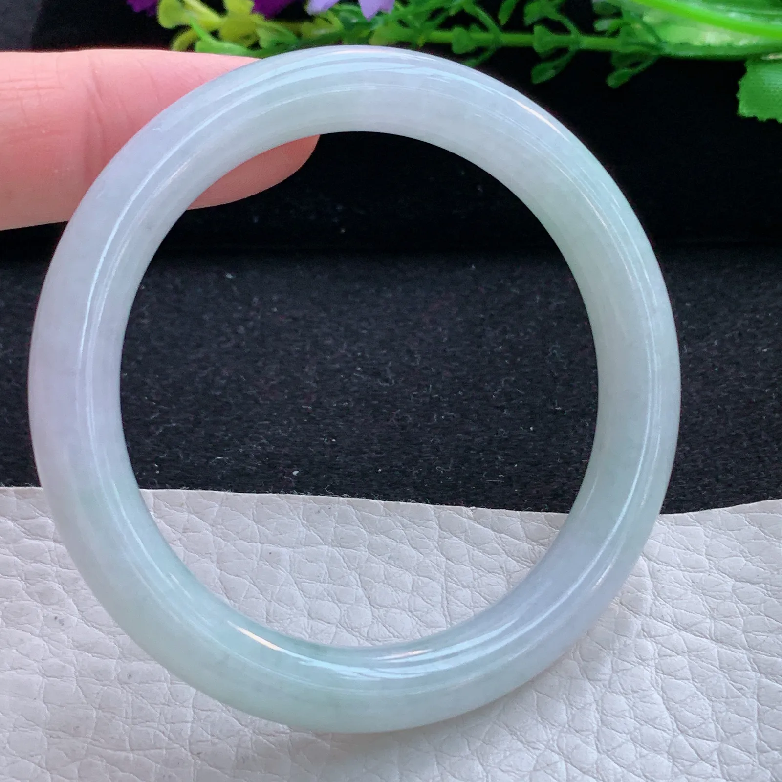 n小圈口51.5*8.5*8.2叮当镯 缅甸翡翠a货玉手镯浅绿圆条玉手环 美人镯