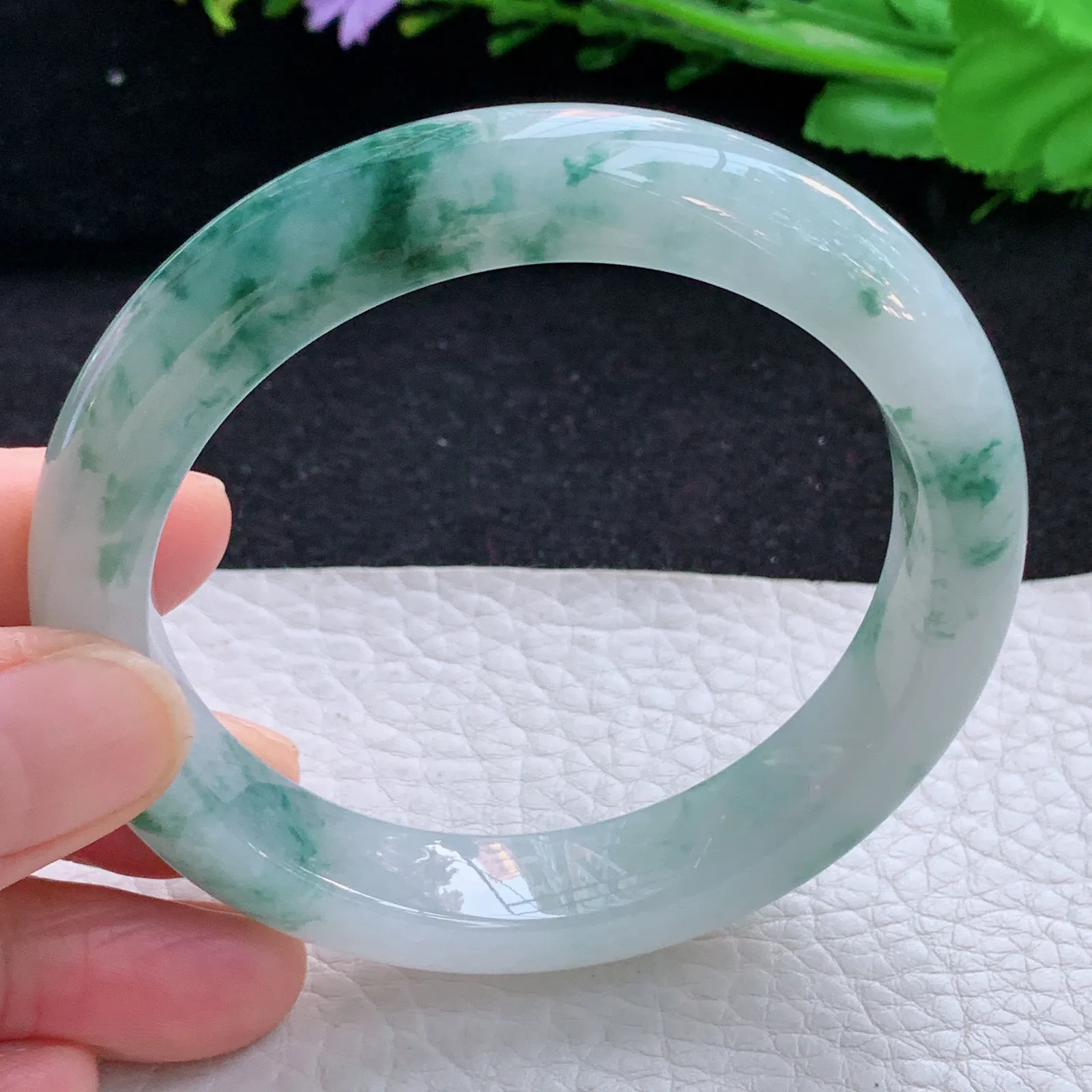 faa自然光56.8*12*9平安镯 缅甸翡翠a货玉手镯冰飘花宽边玉手环