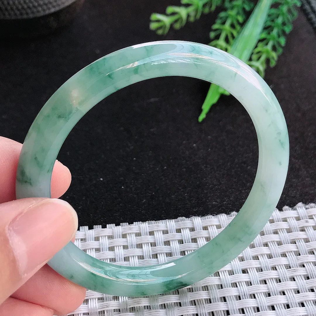 天然a货翡翠54.5/7.4/8老坑冰润起胶飘花圆条手镯玉手镯