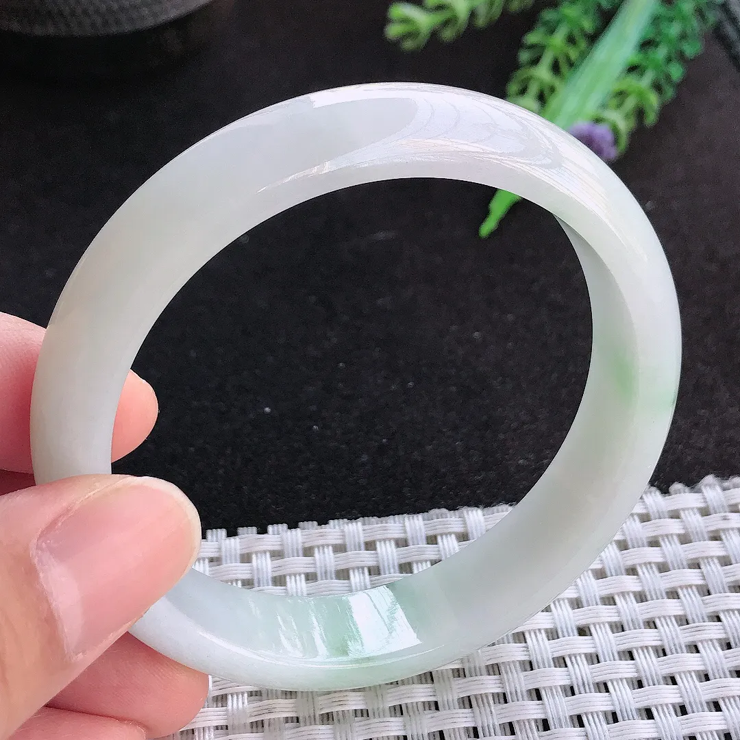 天然a货翡翠58/13.3/7.5老坑冰润飘花手镯宽边玉手镯