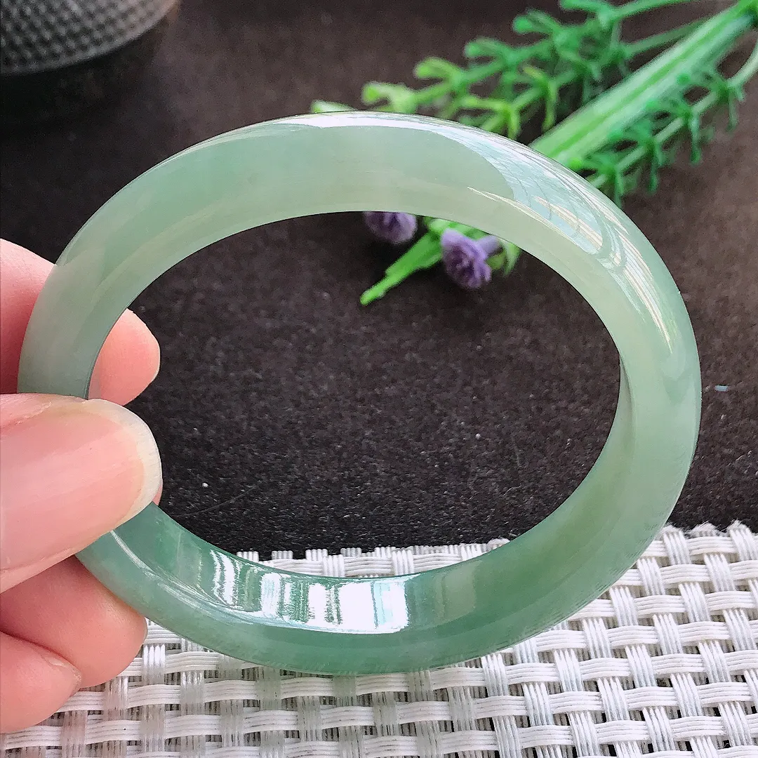 天然a货翡翠53.5/48/12/7.5老坑冰胶水灵满色油绿贵妃手镯玉手镯