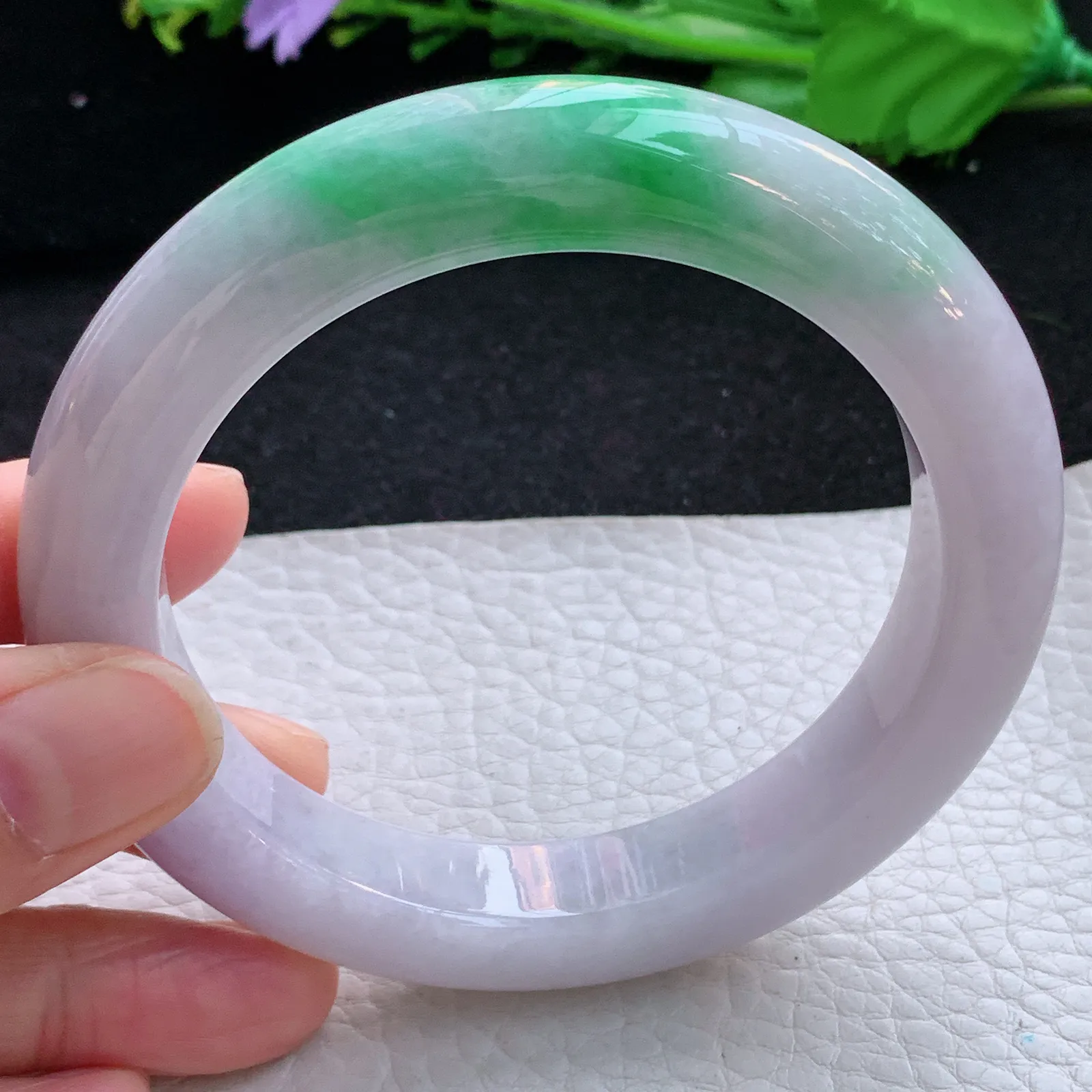 ss大圈口61*12*11平安镯 缅甸翡翠a货玉手镯飘绿厚装宽边玉手环 美人镯