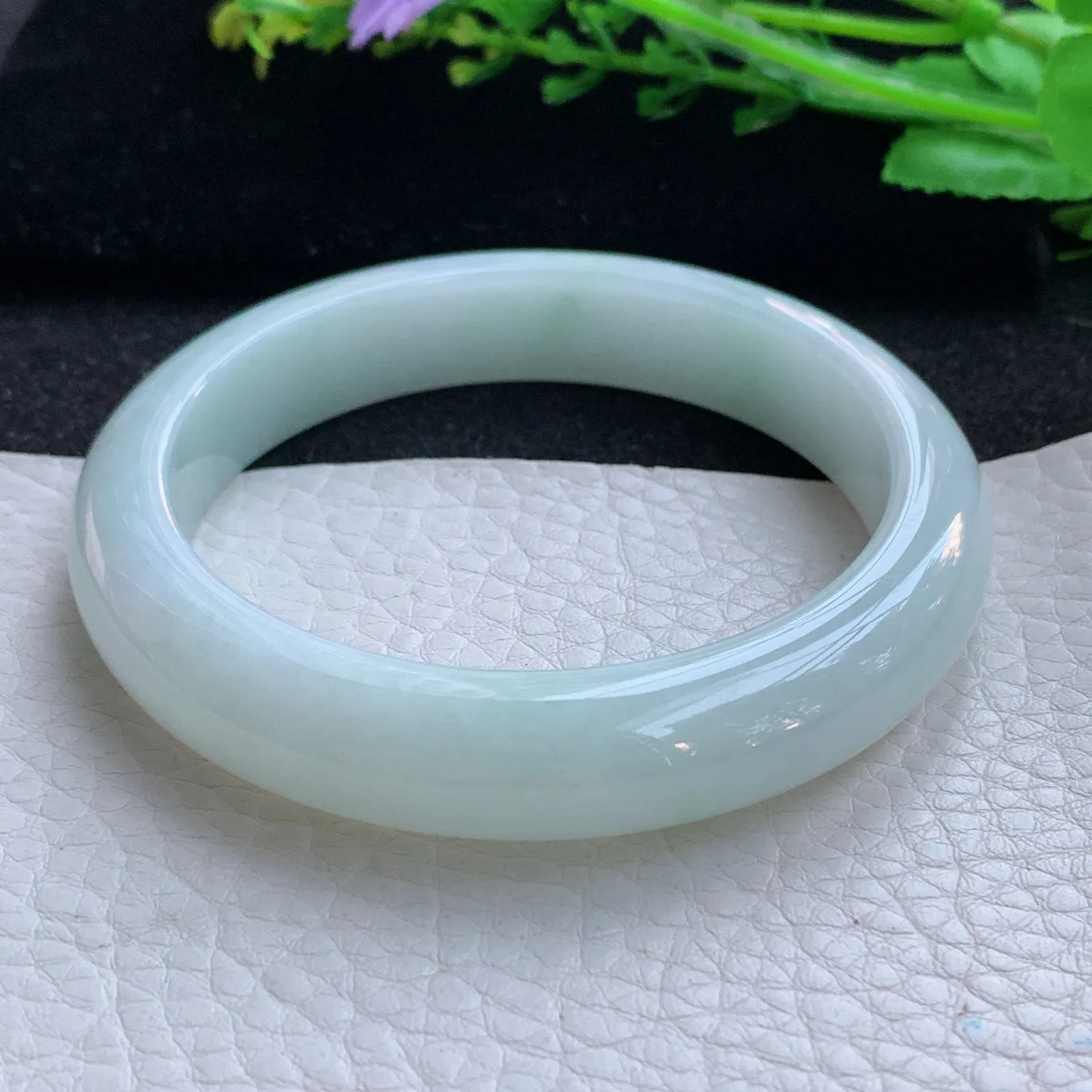 hy自然光57.5*12.3*8.5平安镯 缅甸翡翠a货玉手镯浅绿宽边玉手环