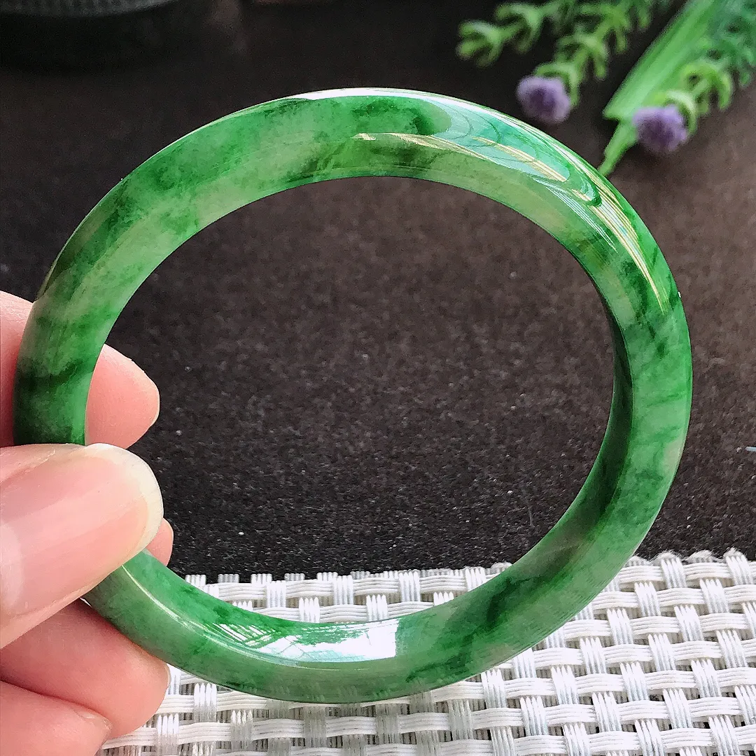 天然a货翡翠56/8.8/7.6老坑精美辣阳绿满绿手镯宽边玉手镯