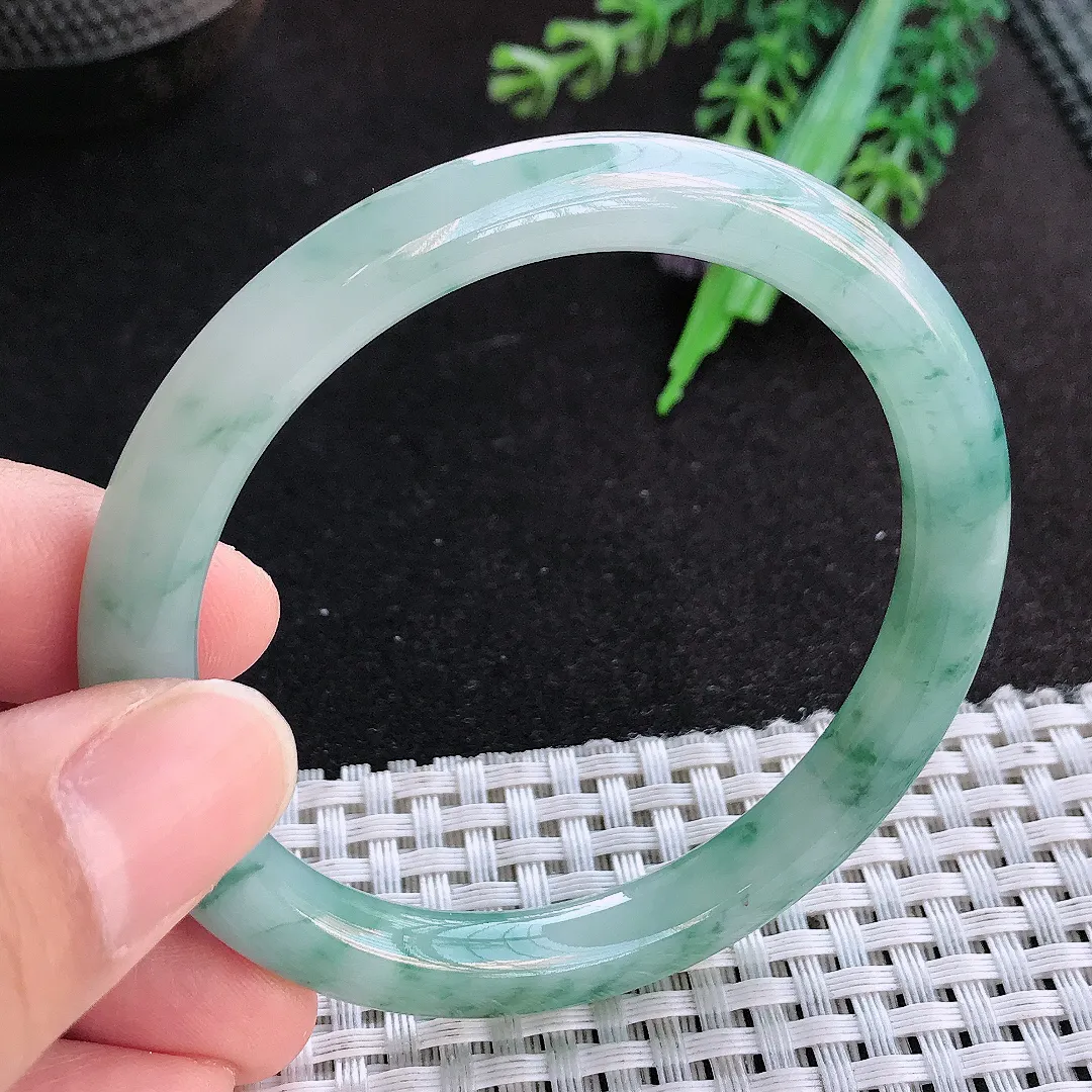 天然a货翡翠54.5/7.4/8老坑冰润起胶飘花圆条手镯玉手镯