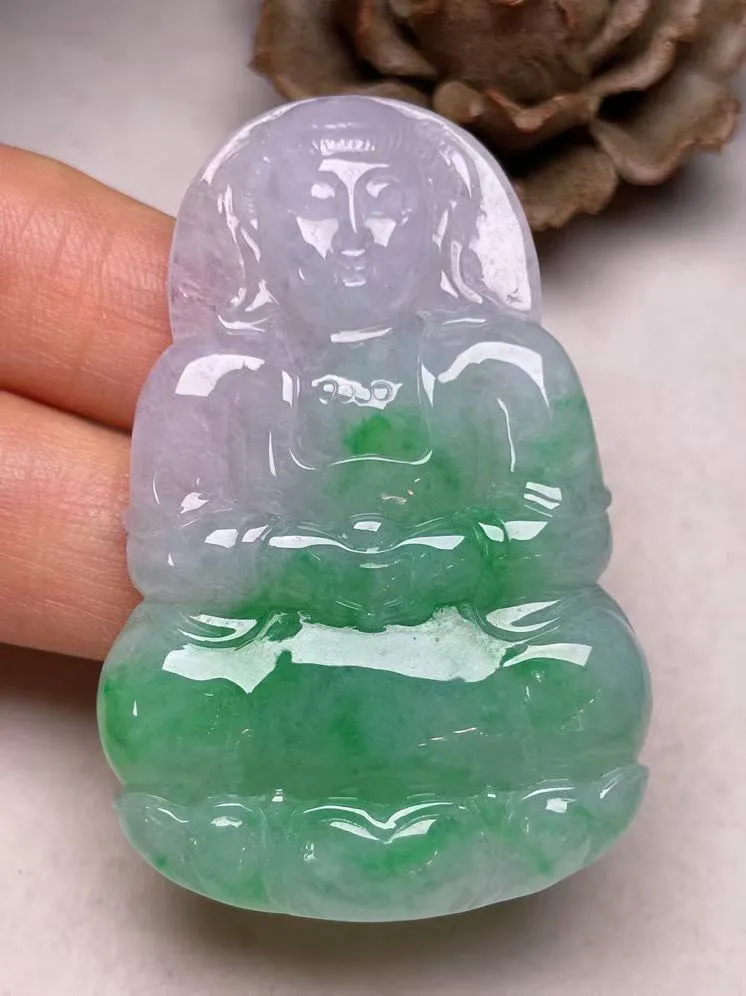 冰糯种飘绿【观音菩萨】吊坠，种水好，玉质细腻 ，卖相好.
