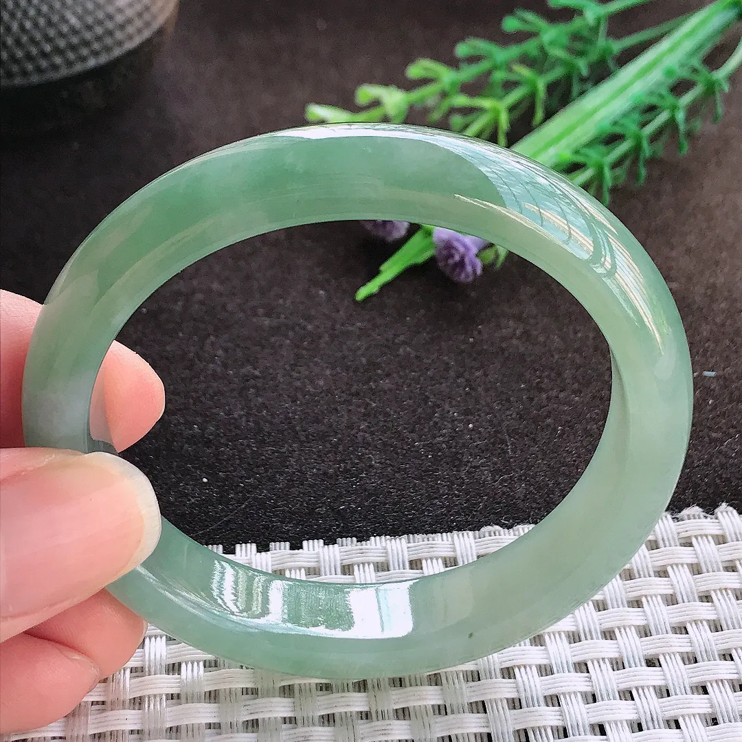 天然a货翡翠53.5/48/12/7.5老坑冰胶水灵满色油绿贵妃手镯玉手镯